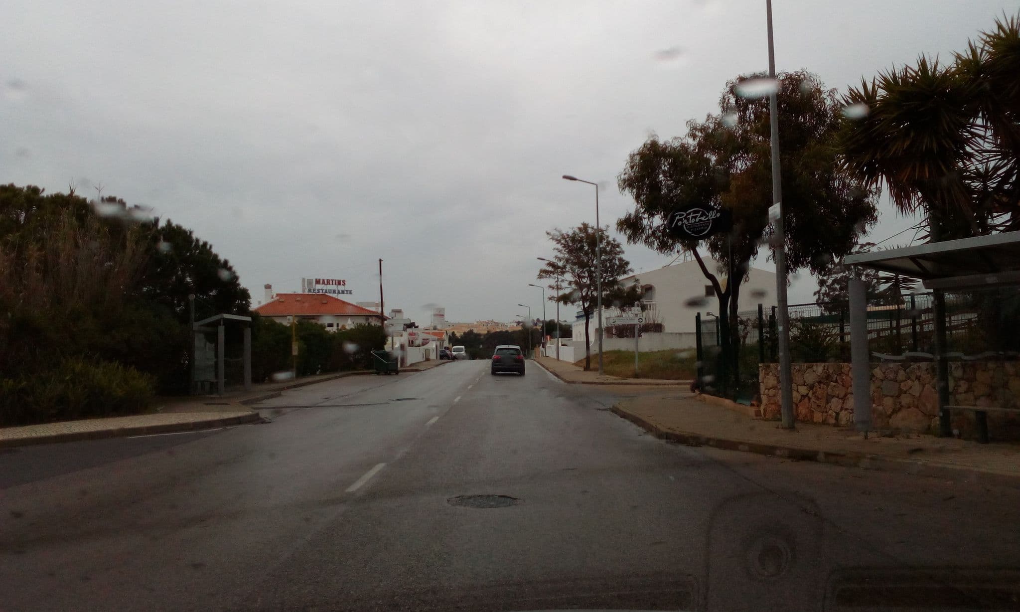 Street view near Grande Real Santa Eulalia Resort & Hotel Spa, Olhos de Água — © micmin1972 (CC BY-SA · Mapillary)
