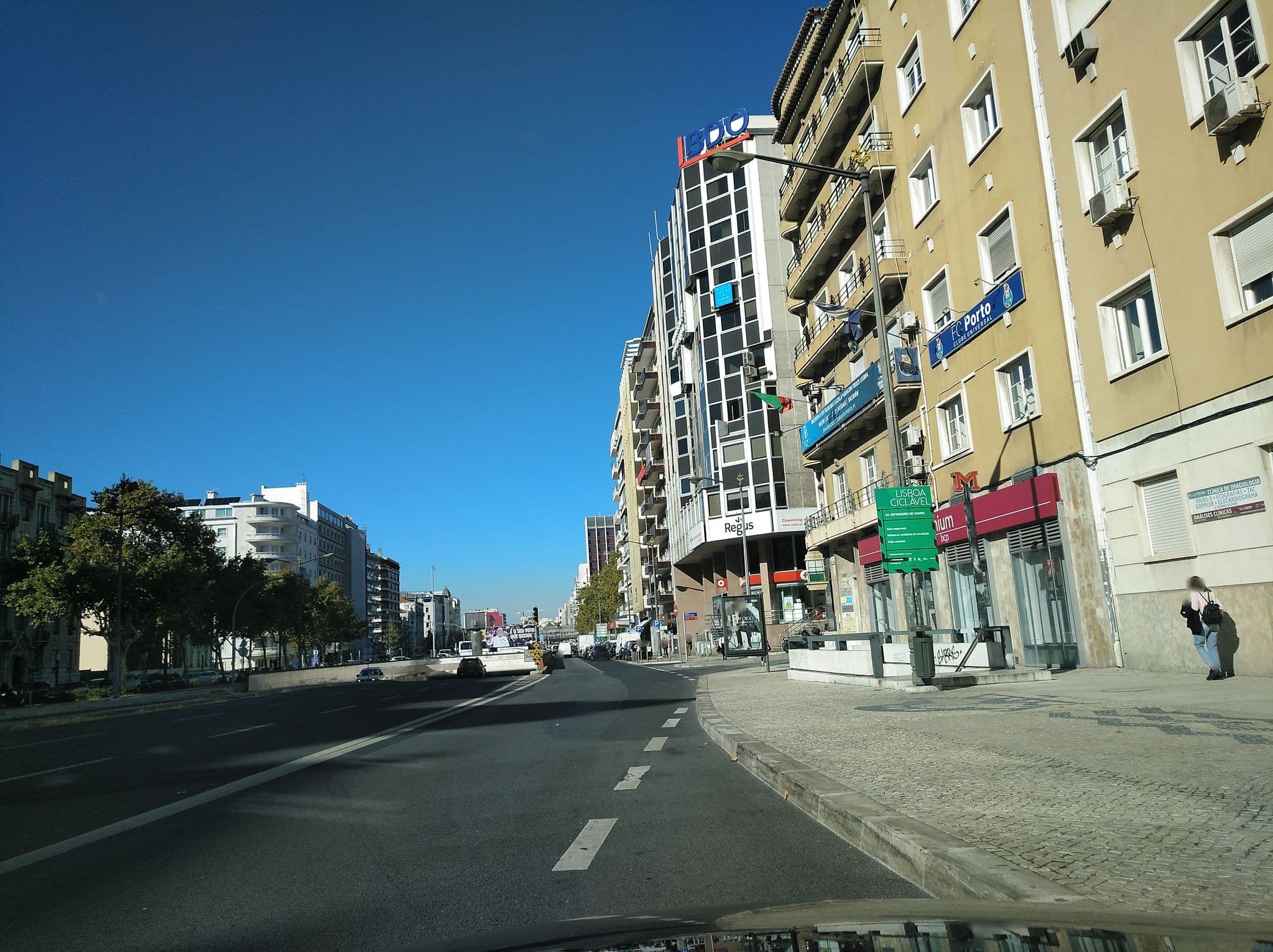 Street view near Jupiter Lisboa Hotel - Rooftop & Spa, Campo Pequeno — © filohipo (CC BY-SA · Mapillary)