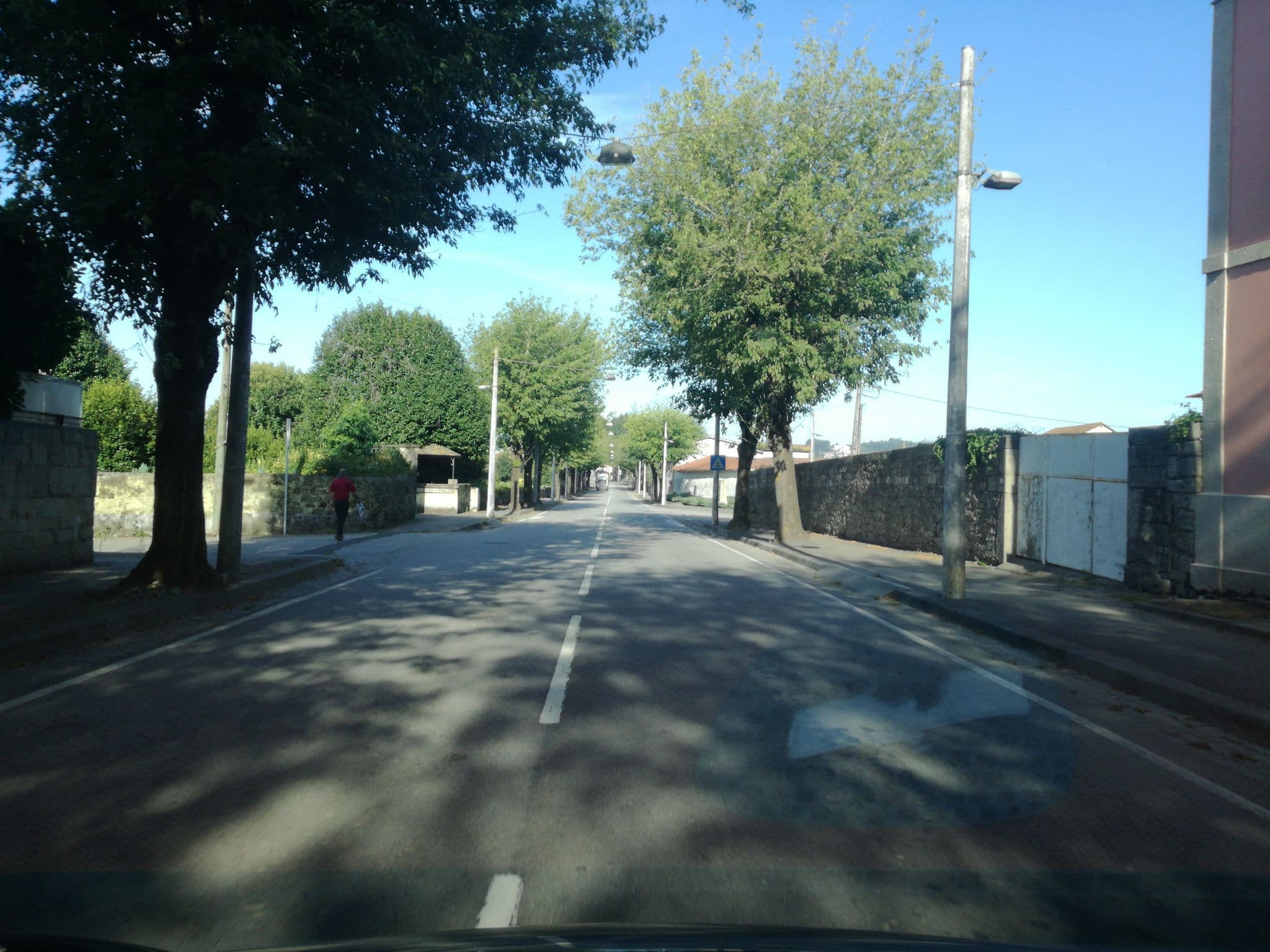 Street view near Maia dos Reis Hotel Rural, Silva Escura — © cyberlima (CC BY-SA · Mapillary)