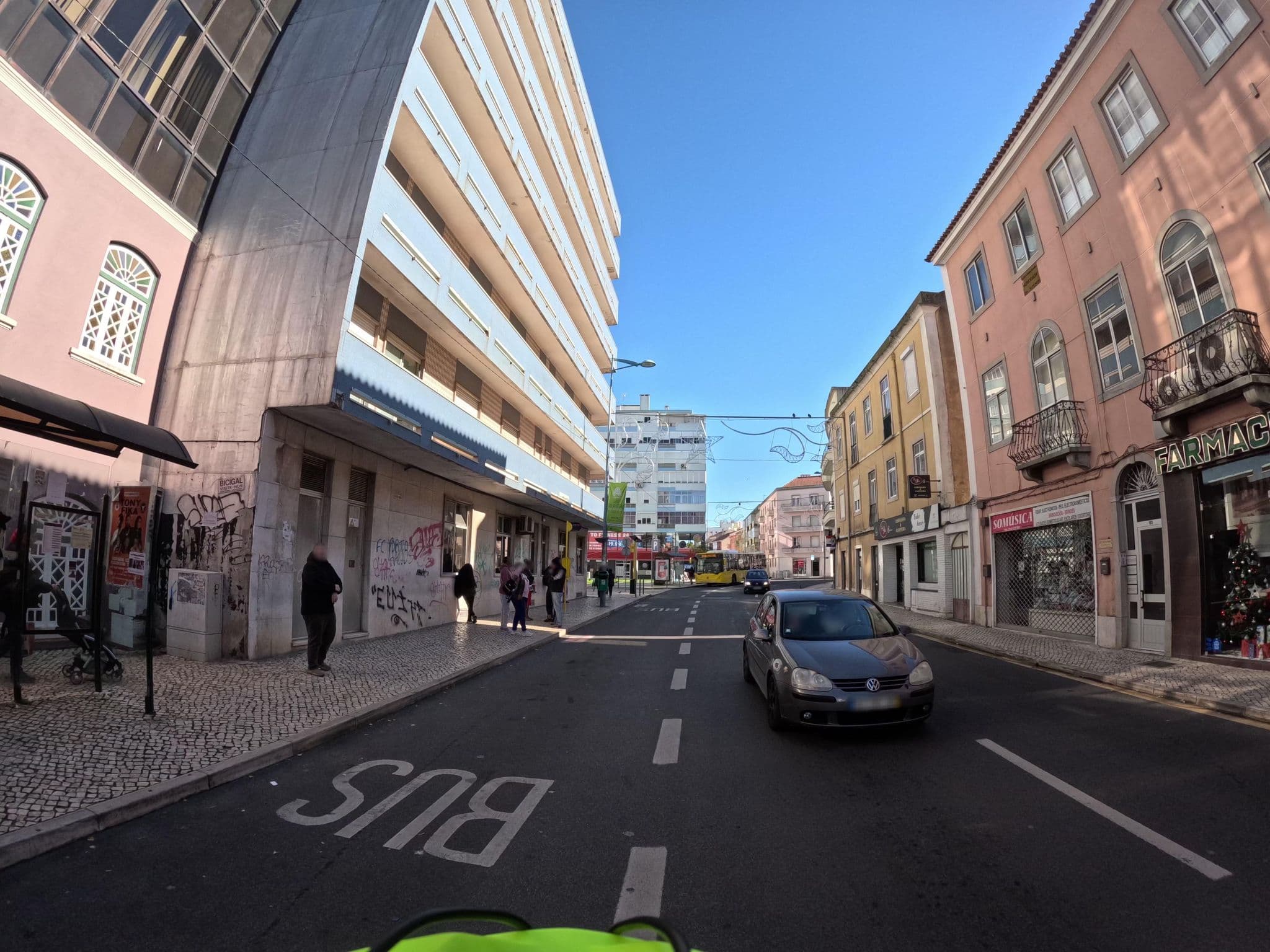 Street view near Hotel Amadora Palace, Amadora — © claudiop (CC BY-SA · Mapillary)