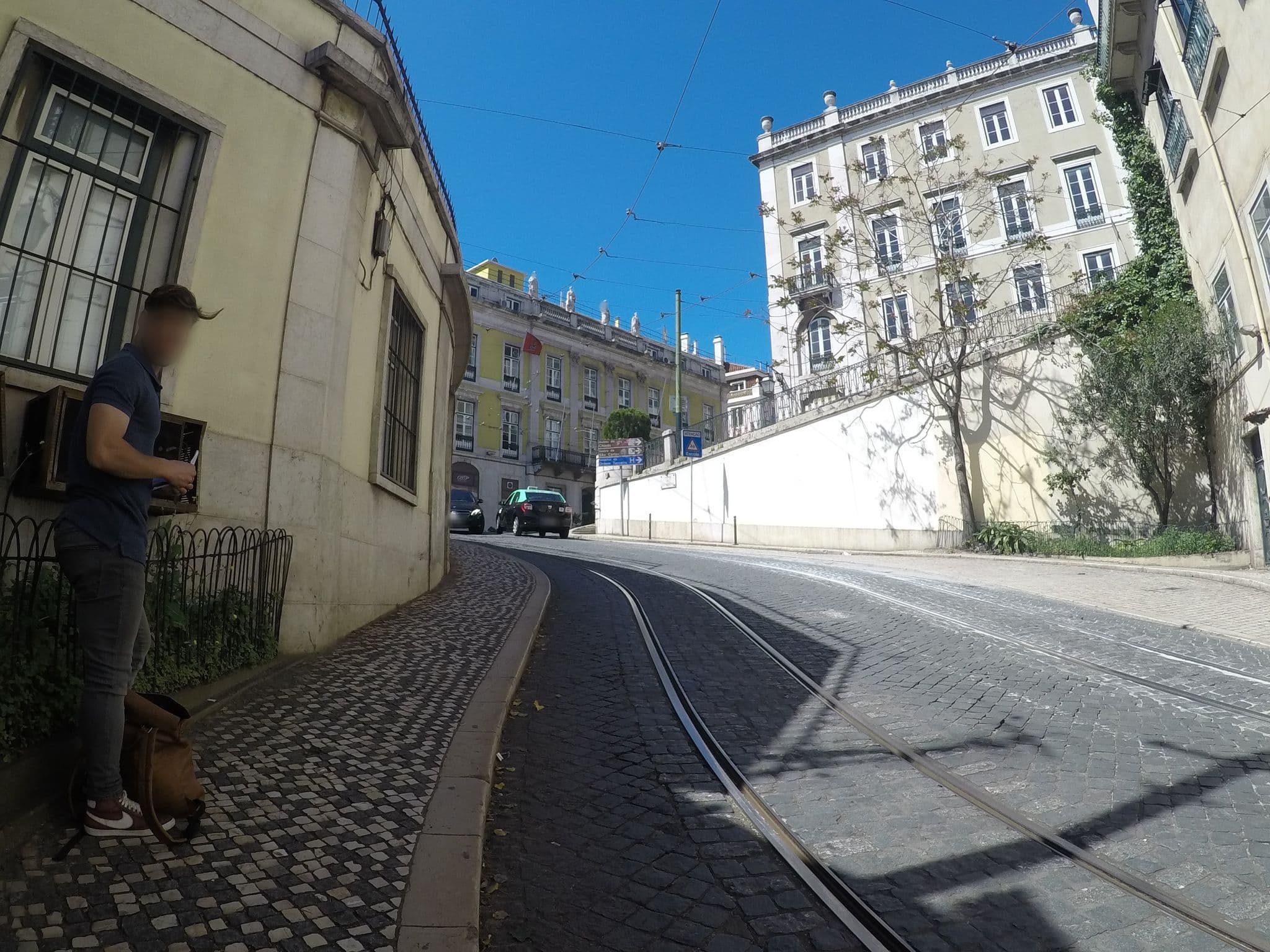 Street view near AlmaLusa Baixa/Chiado, Baixa — © chrisbeddow (CC BY-SA · Mapillary)