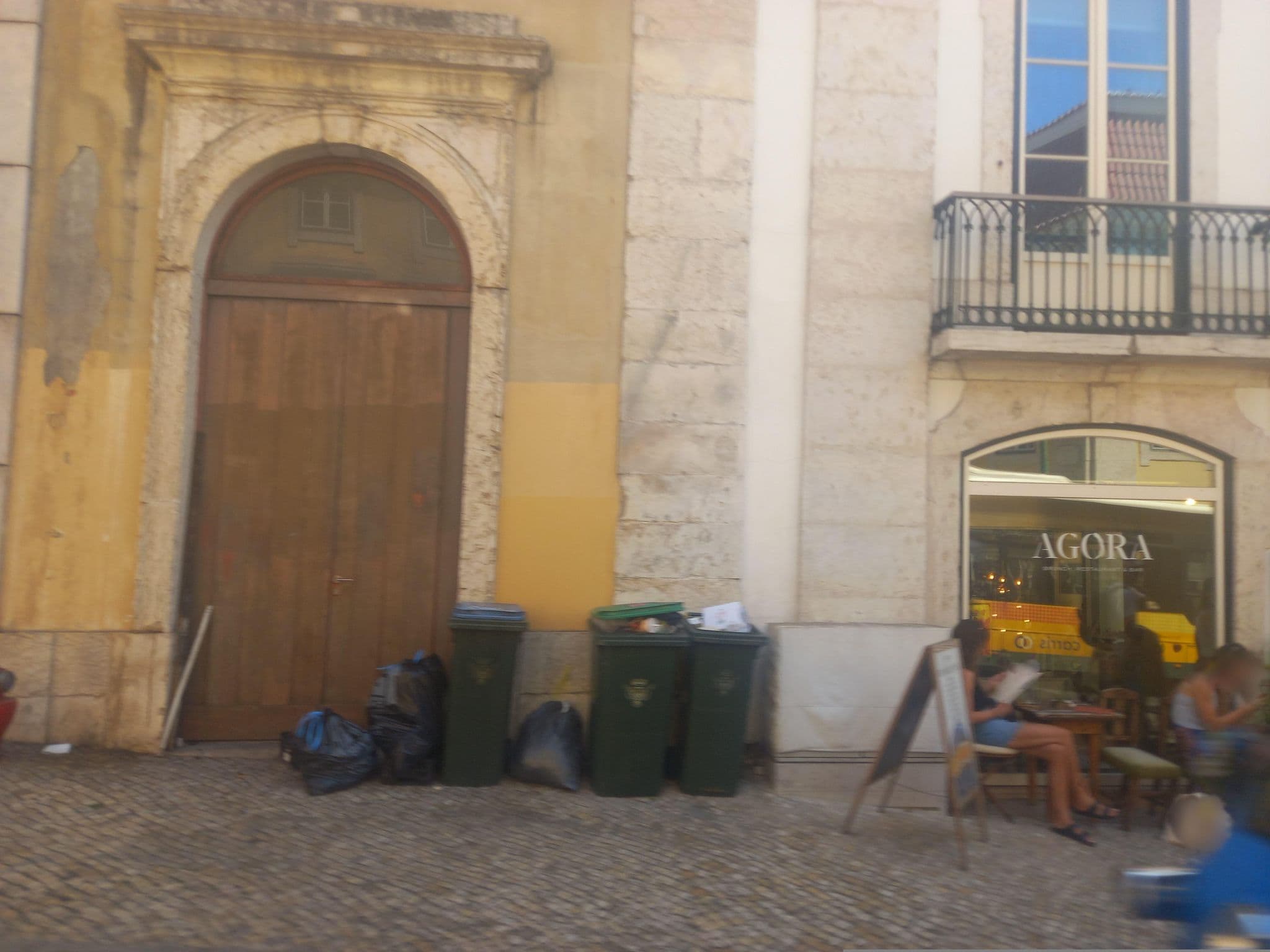 Street view near Lisbon hotel, Bairro Alto — © danielagos12 (CC BY-SA · Mapillary)