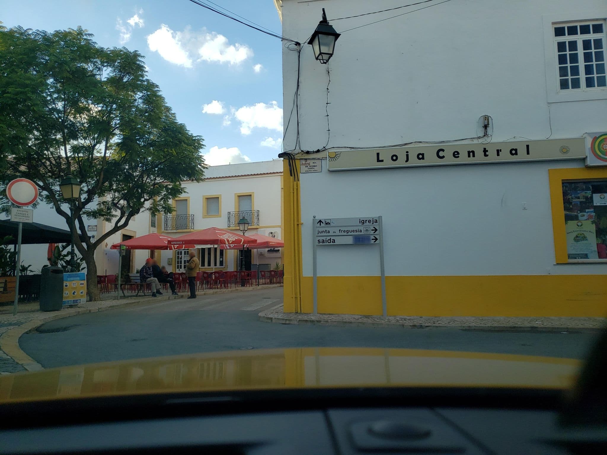Street view near Alvor Kitesurf Center Guesthouse, Alvor — © mapfool (CC BY-SA · Mapillary)