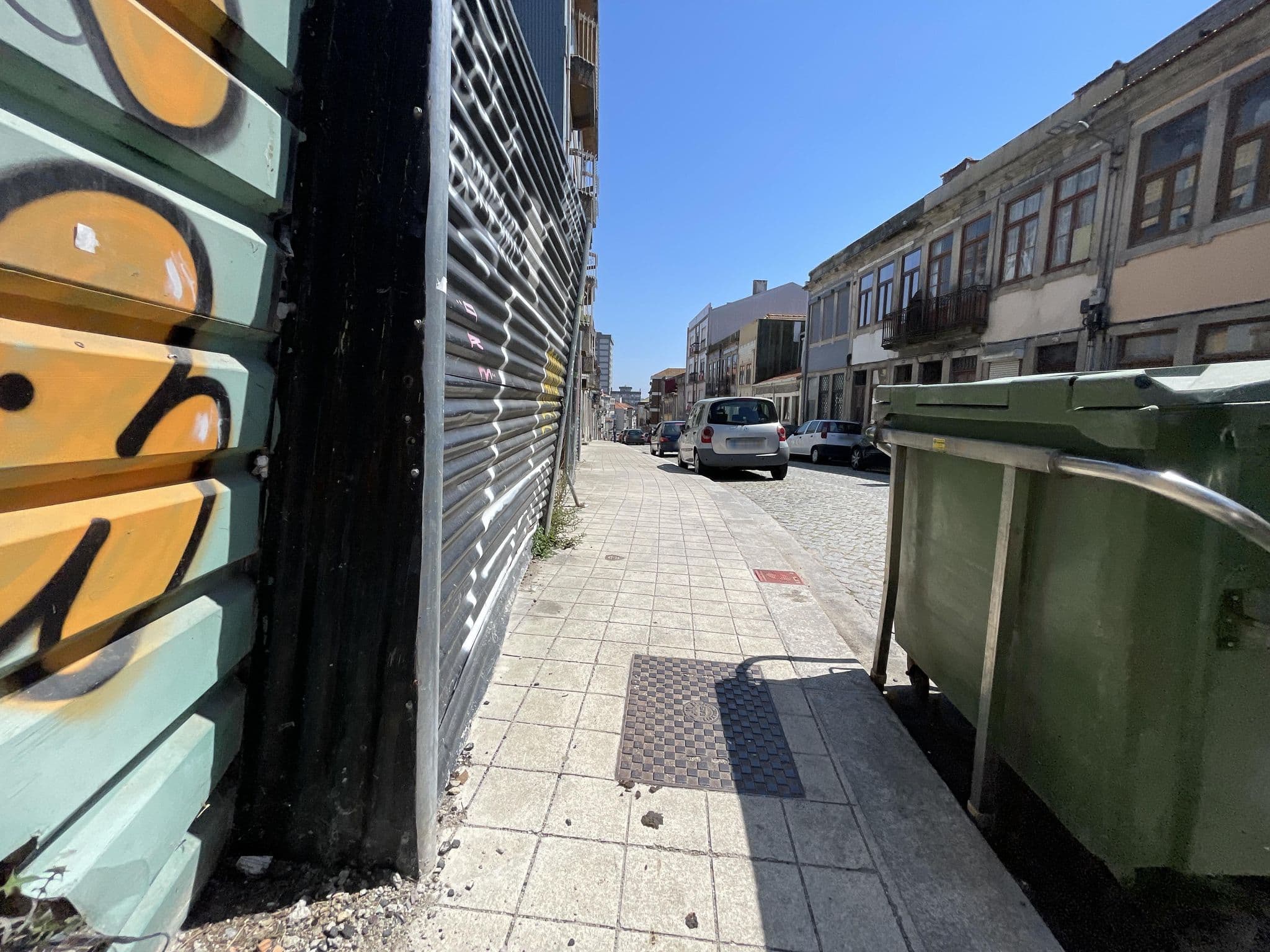 Street view near Porto Grand Sasimi Hotel, Porto — © egorka (CC BY-SA · Mapillary)