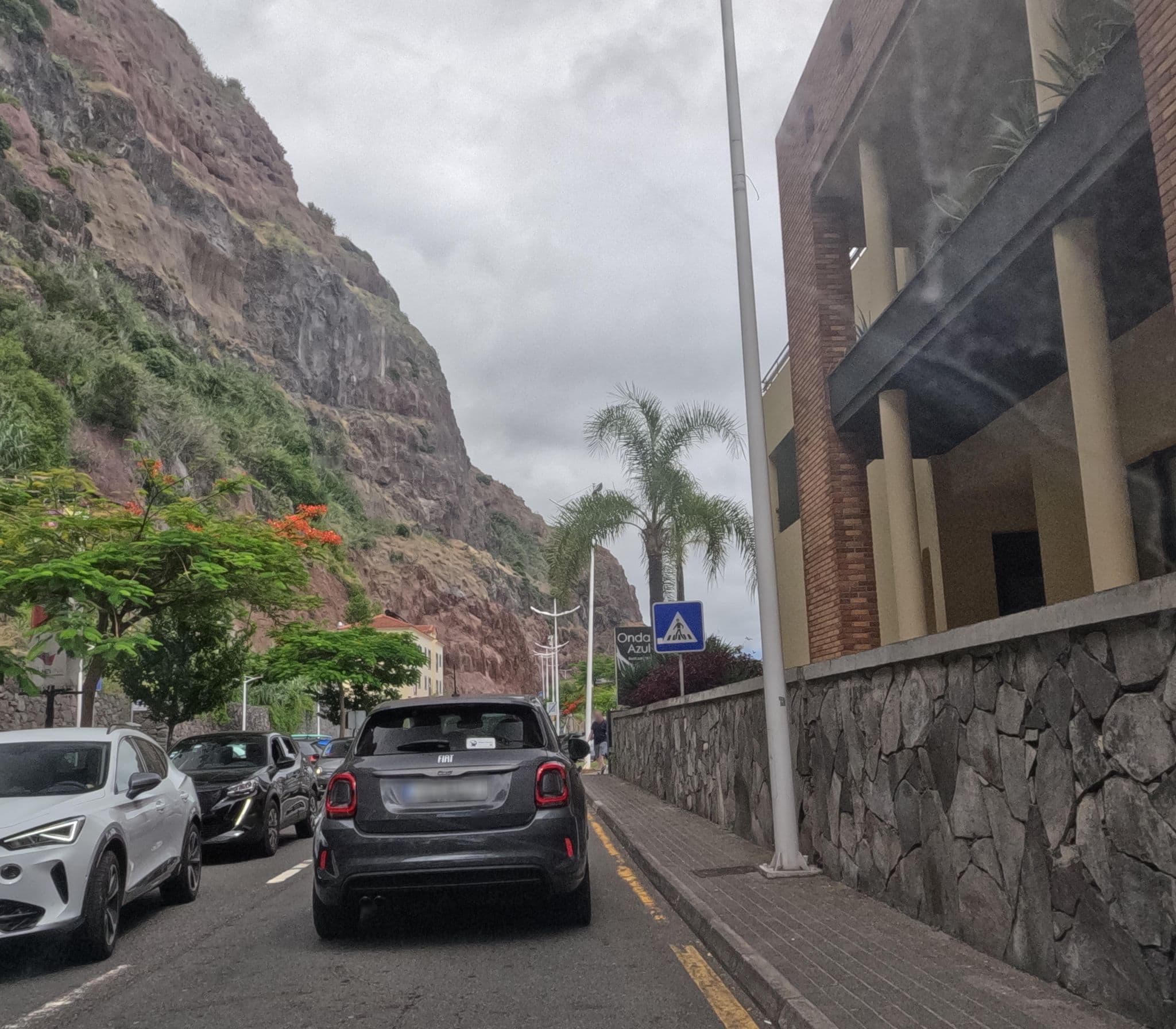 Street view near Calheta Beach - All-inclusive, Arco da Calheta — © nunocaldeira (CC BY-SA · Mapillary)