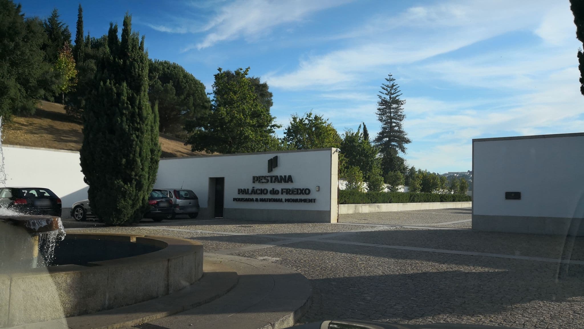 Street view near Pestana Palácio do Freixo - Porto, Bonjoia — © sanjorgepinho (CC BY-SA · Mapillary)