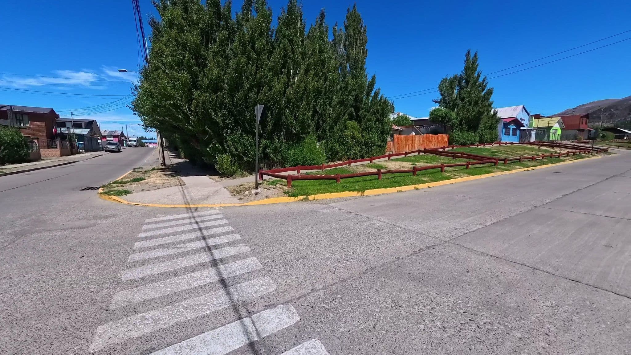Street view near Brisas del Lago, Chile Chico — © contactoacve (CC BY-SA · Mapillary)