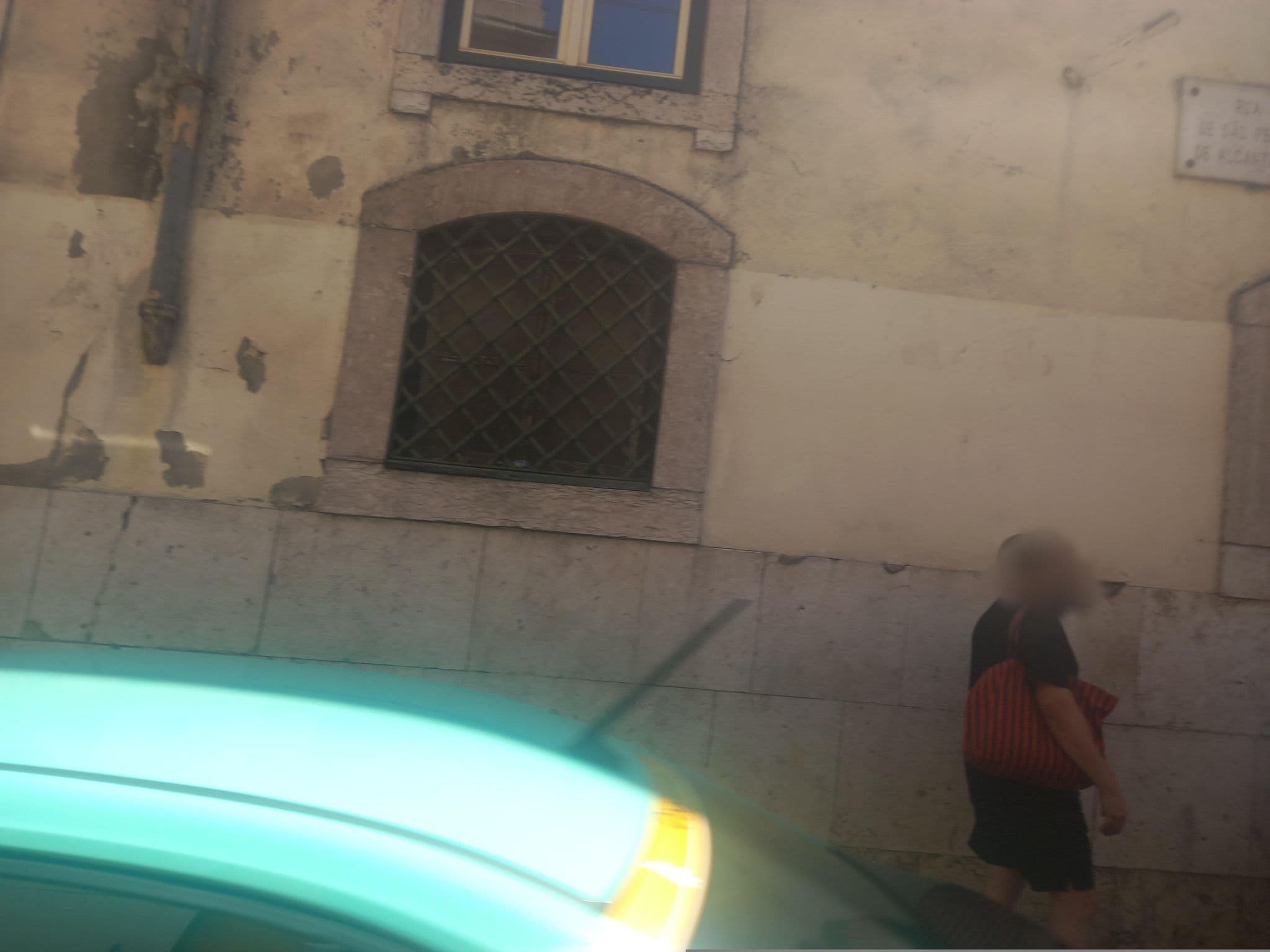Street view near Palácio Ludovice Wine Experience Hotel, São Mamede — © danielagos12 (CC BY-SA · Mapillary)