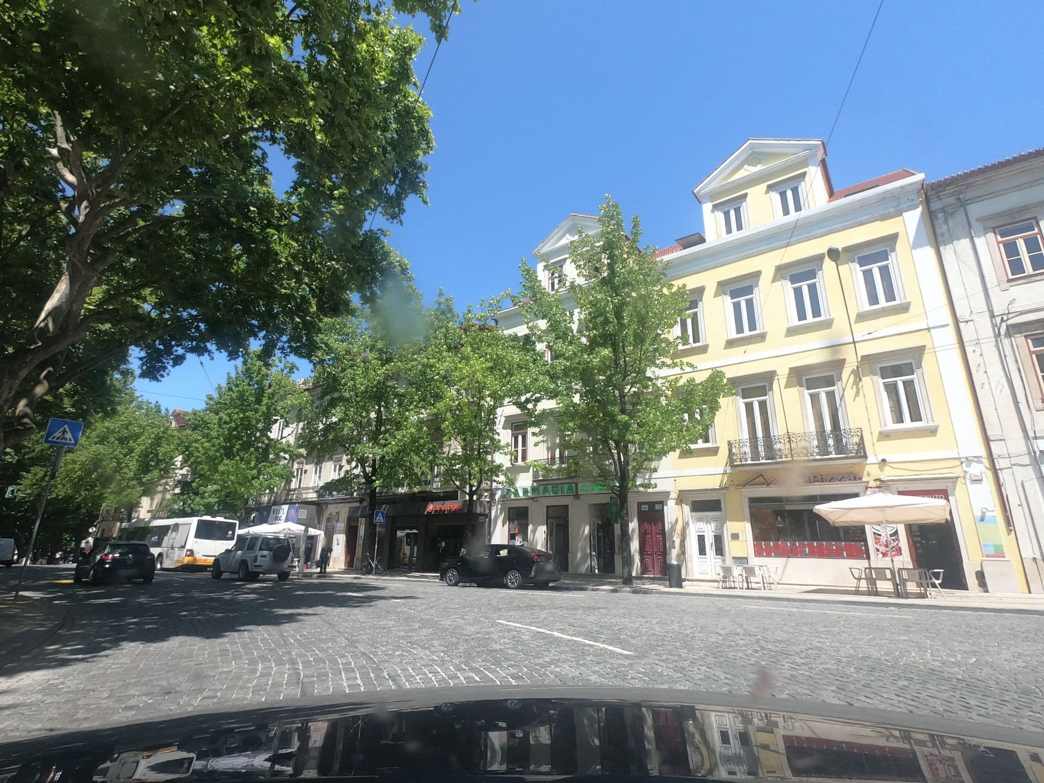 Street view near WW Hostel & Suites, Coimbra — © filohipo (CC BY-SA · Mapillary)