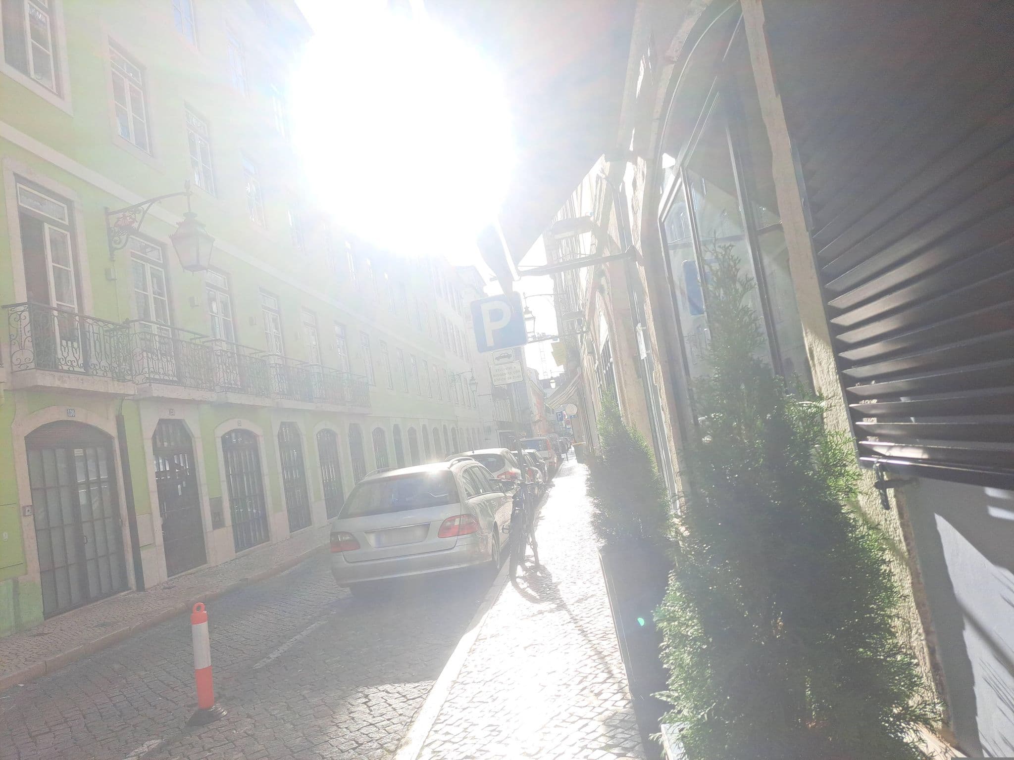 Street view near Dare Lisbon House, Baixa — © beer119 (CC BY-SA · Mapillary)