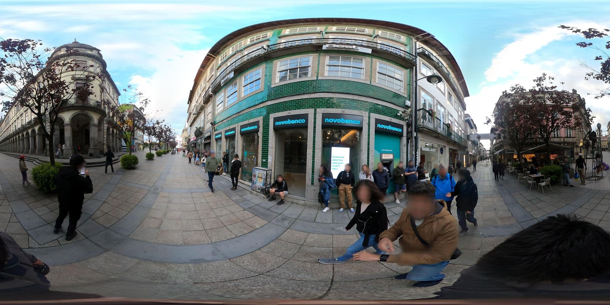 Street view near Casa Augusta 3, Braga — © waldyrious (CC BY-SA · Mapillary)