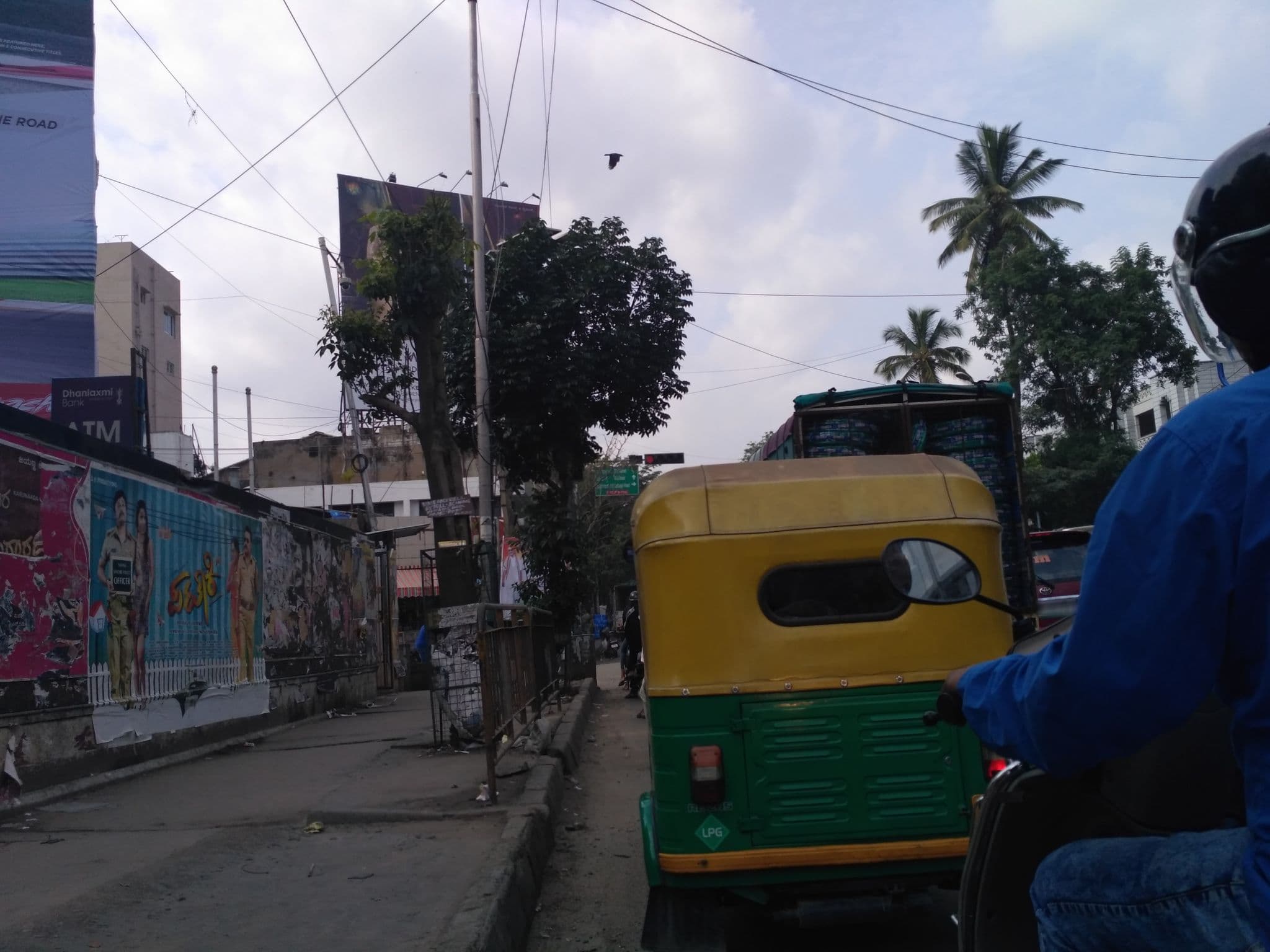 Street view near Hotel Townhall, Bengaluru