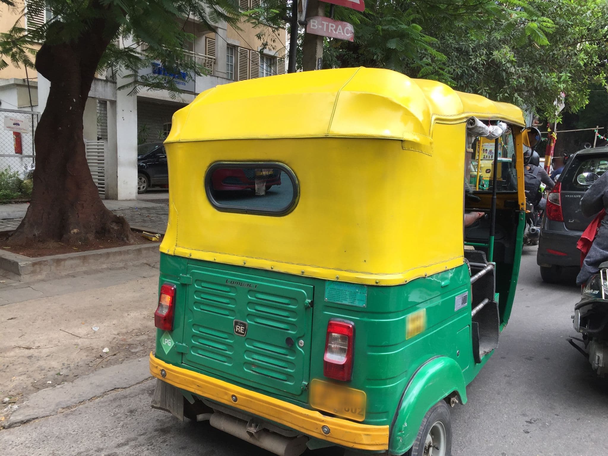 Street view near Tristar Serviced Apartments, Bengaluru