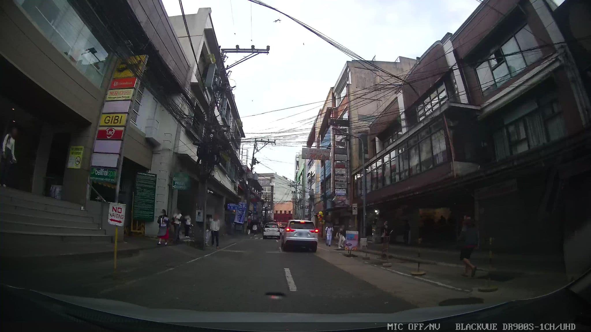 Street view near Cedar Peak Baguio Condotel by Tripsters Hub, Baguio — © Kaart---FRONT (CC BY-SA · Mapillary)