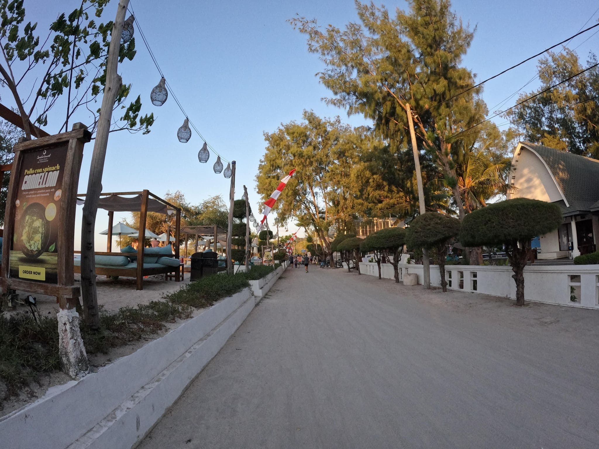 Street view near Jambuluwuk Oceano Resort Gili Trawangan, Gili Trawangan