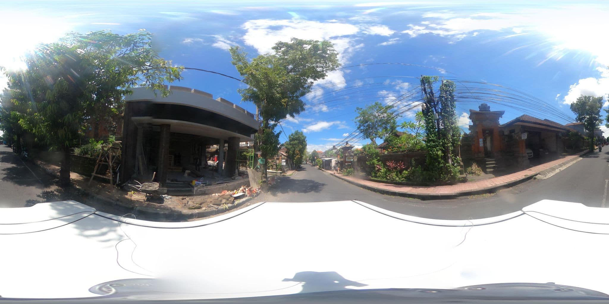 Street view near Ubud Sensasi Bungalows, Ubud — © Kaart---360 (CC BY-SA · Mapillary)