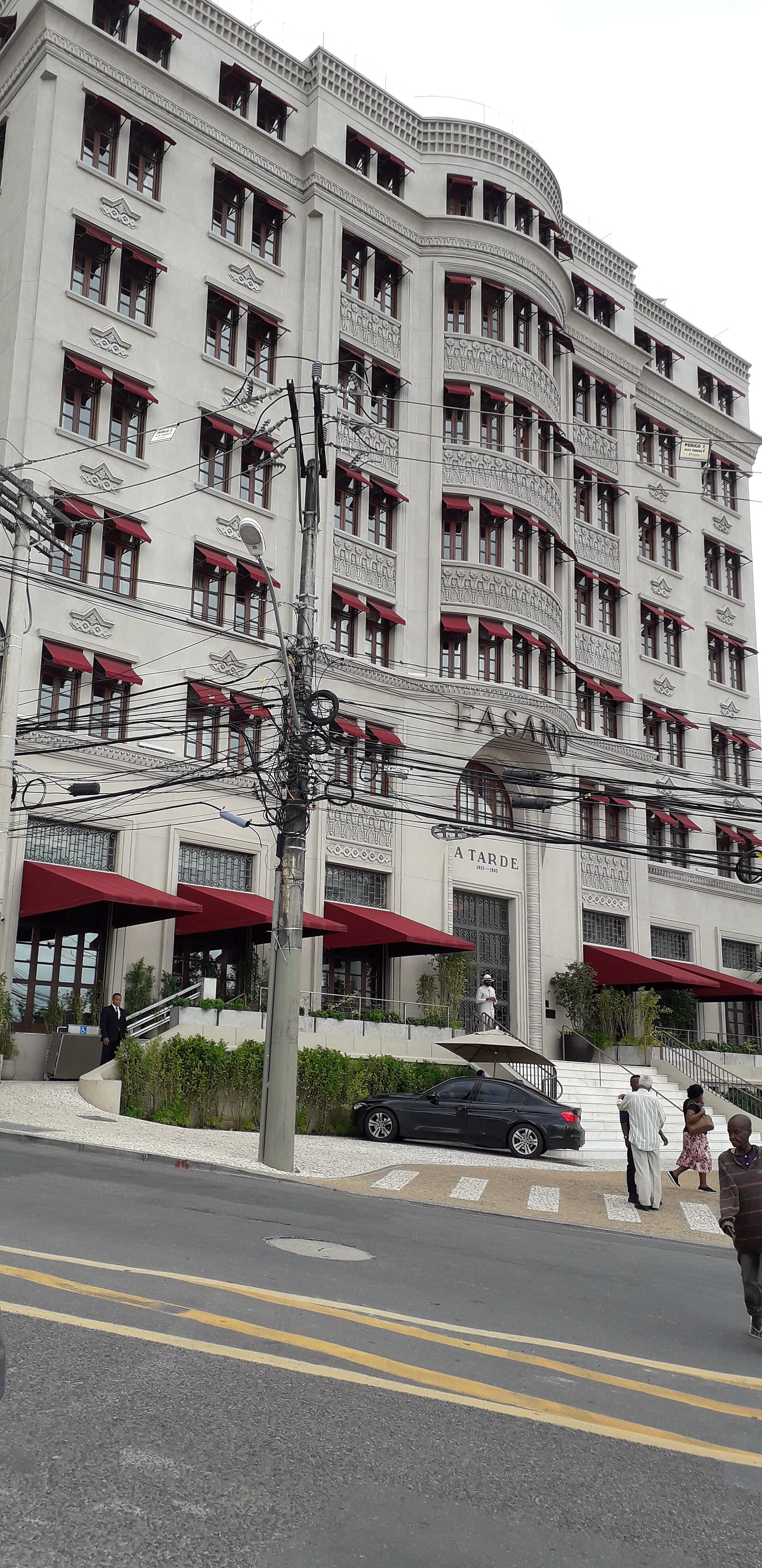 Hotel Fasano Salvador (via Wikimedia Commons, CC BY-SA 4.0)