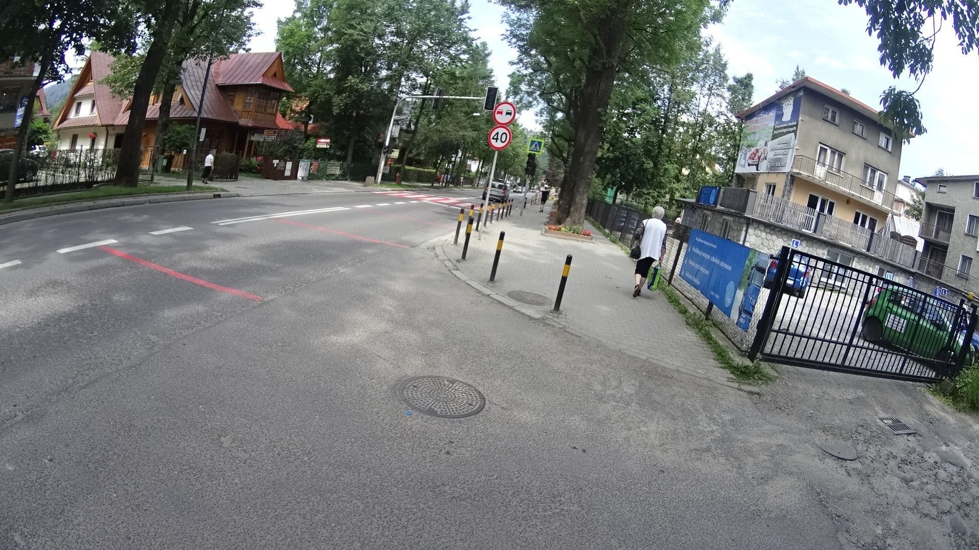 Street view near Little Hostel Centrum, Zakopane — © awizonosz (CC BY-SA · Mapillary)