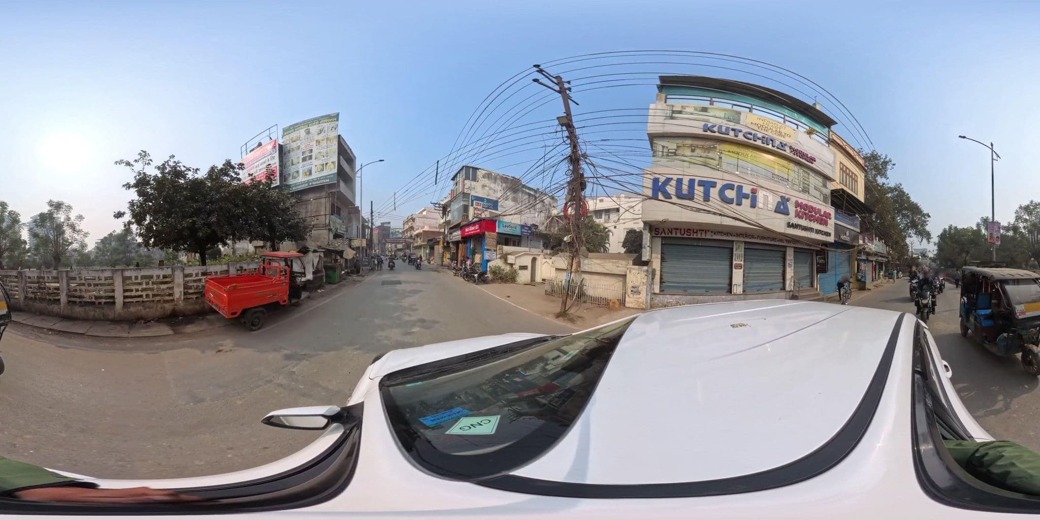 Street view near Dev Vanshi Palace, Varanasi