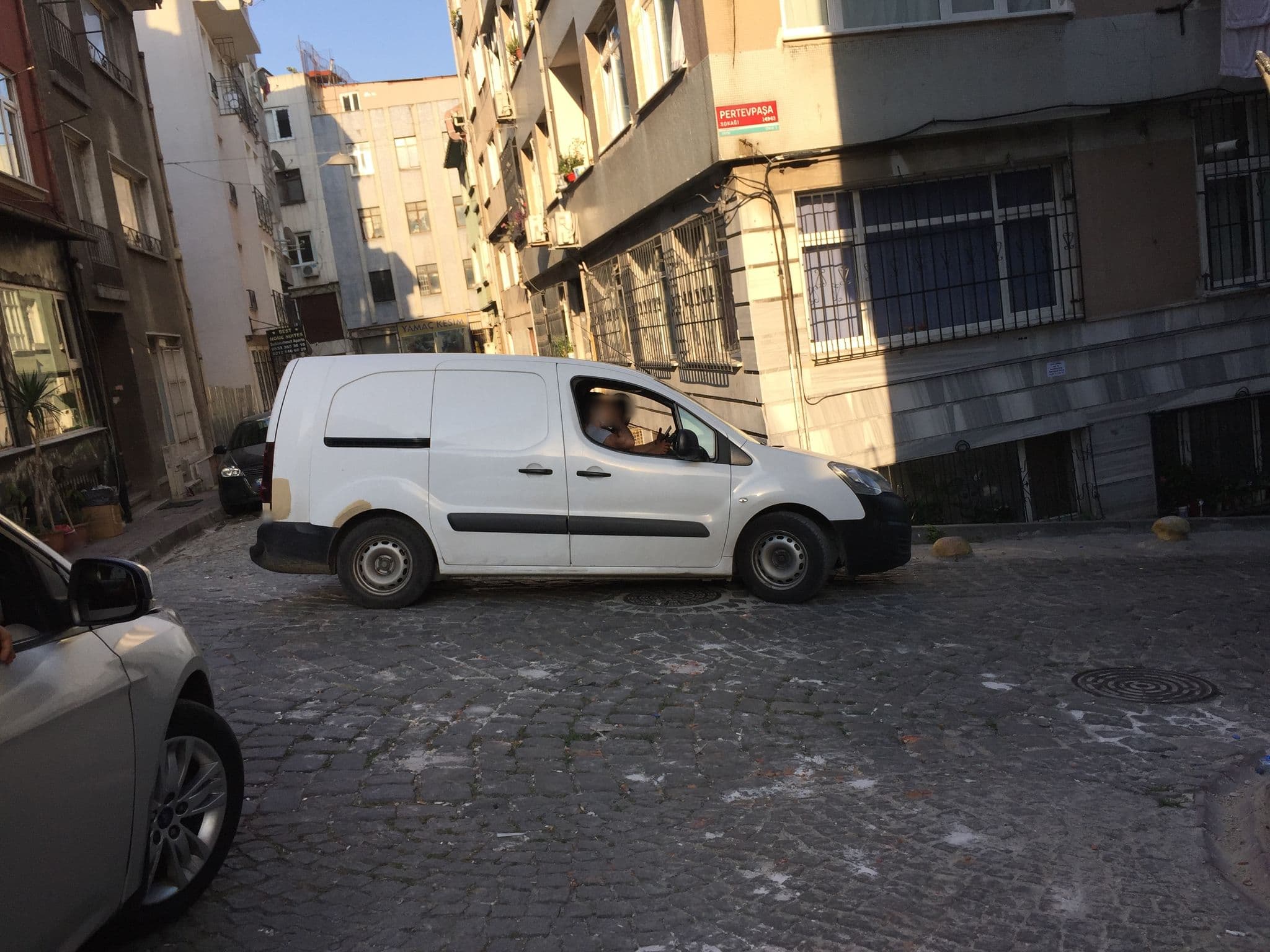 Street view near Old City hotel Sultanahmet, Sultanahmet