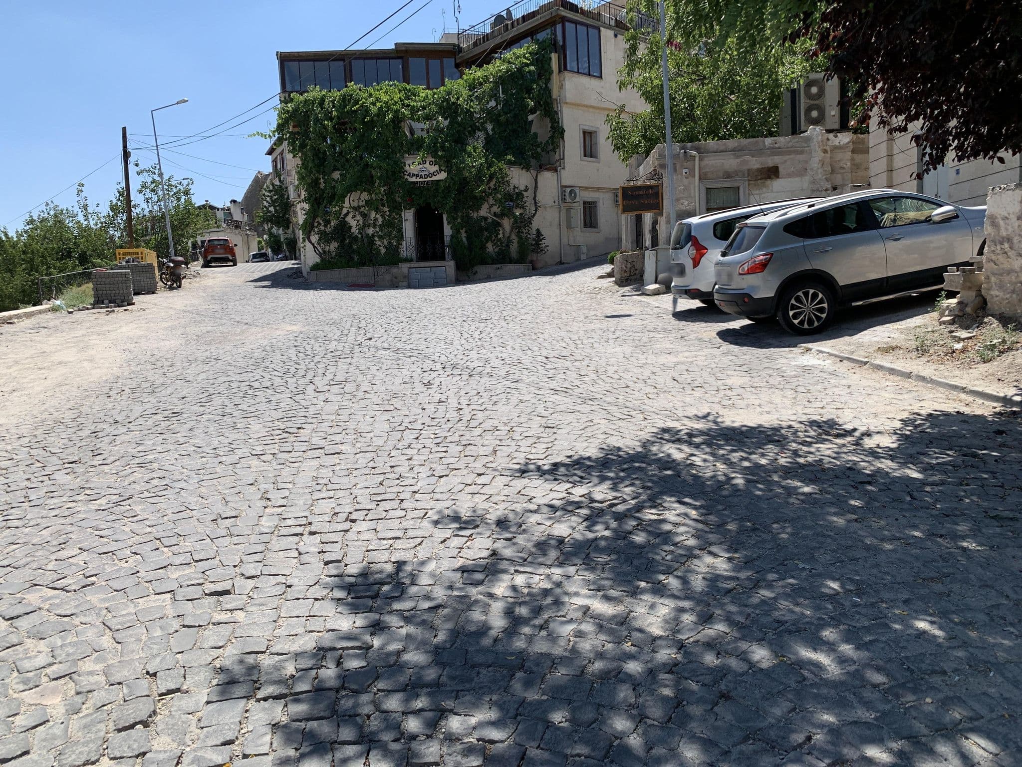 Street view near Lord Of Cappadocia Hotel, Göreme