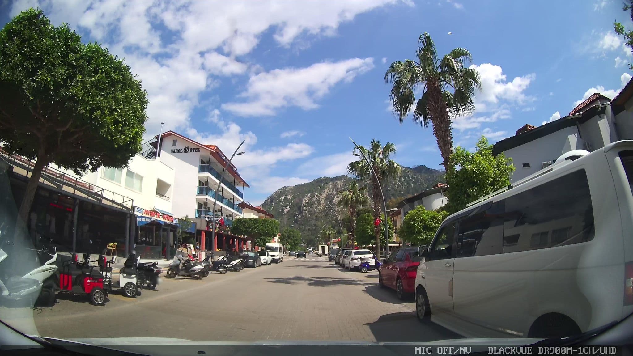 Street view near Yade Luxe Hotel, İçmeler — © asturksever (CC BY-SA · Mapillary)