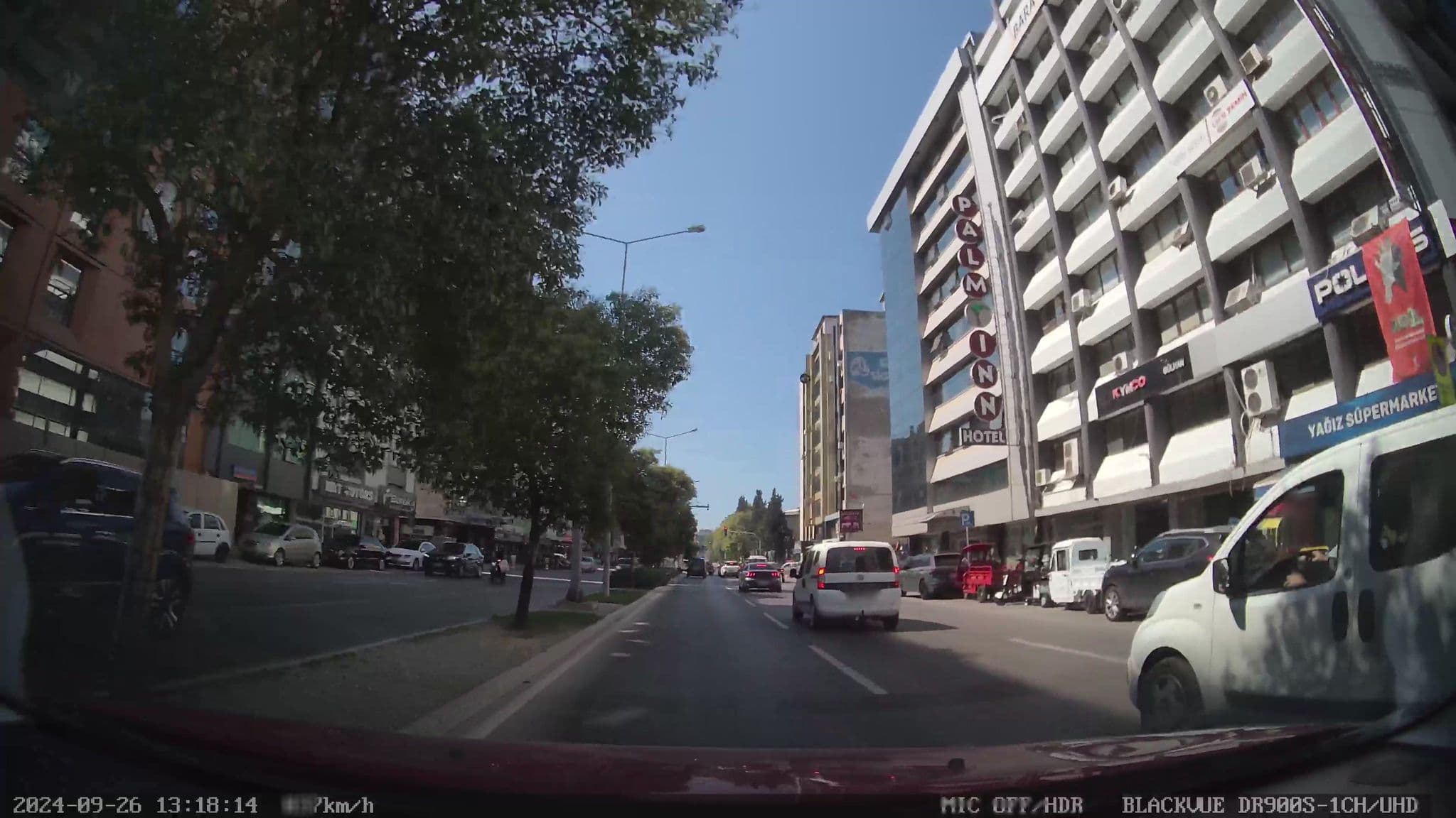 Street view near Ketenci Residence Hotel, İzmir — © unen (CC BY-SA · Mapillary)