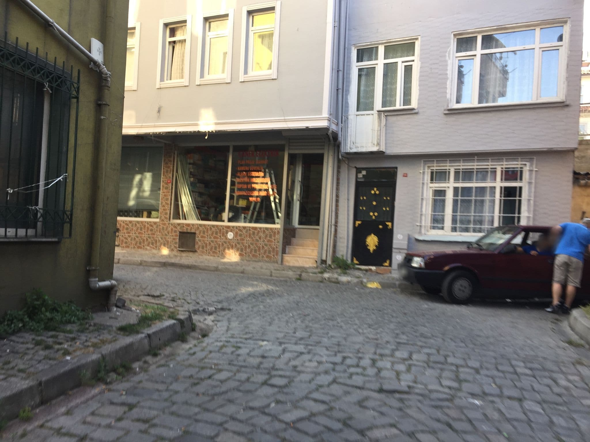 Street view near LEİLİ HAGİA SOFİA HOTEL, Sultanahmet