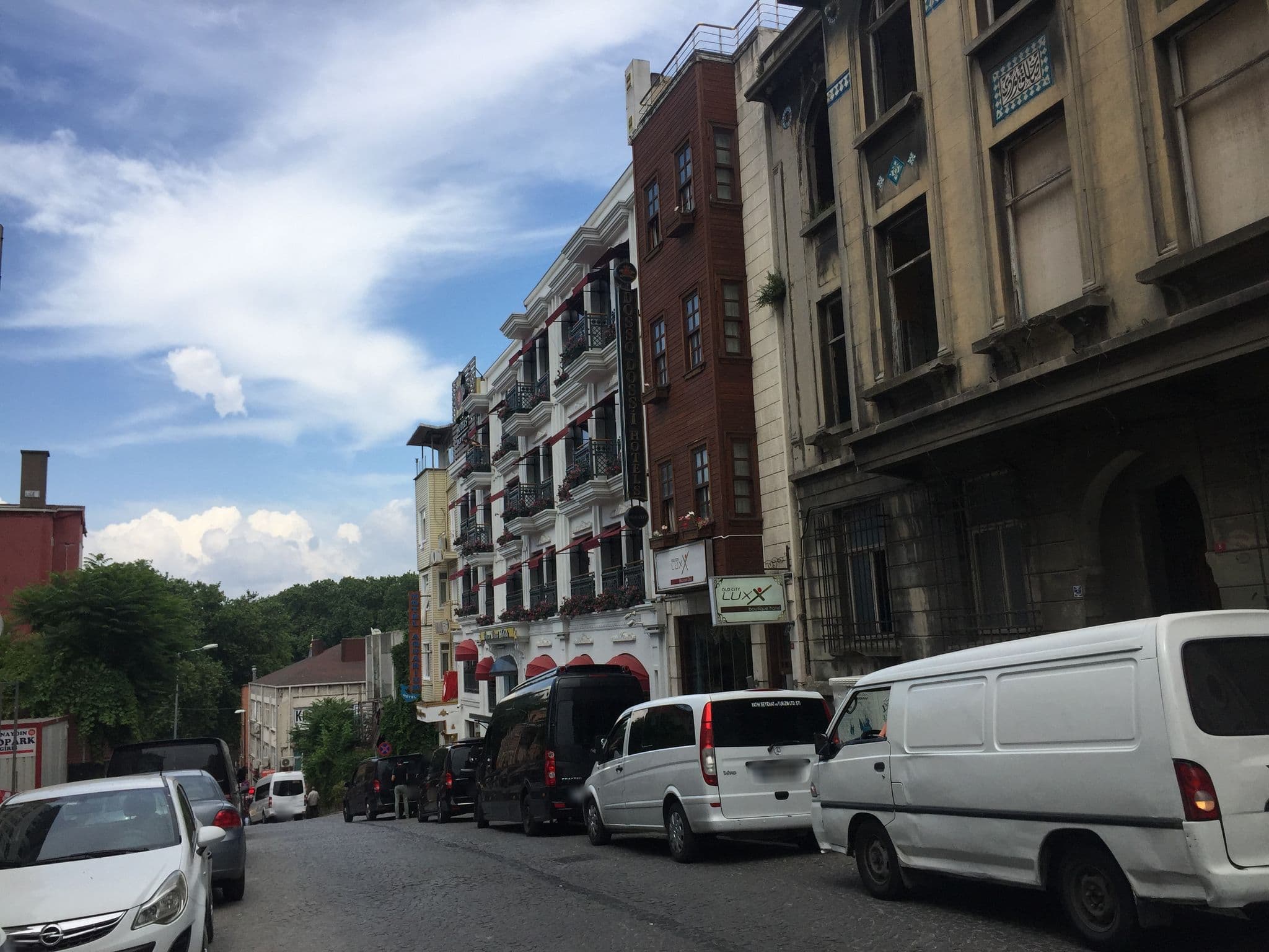Street view near Hotel Vera, Sultanahmet
