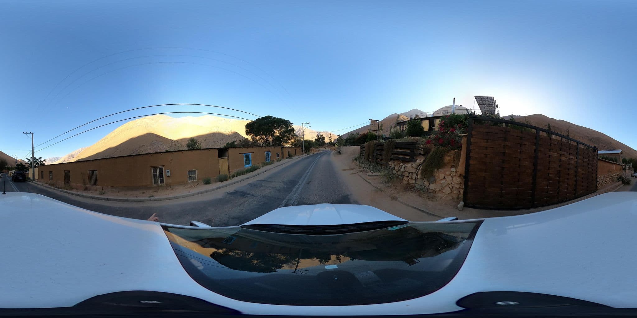 Street view near Astro Lodge, Paiguano — © Kaart_Local (CC BY-SA · Mapillary)