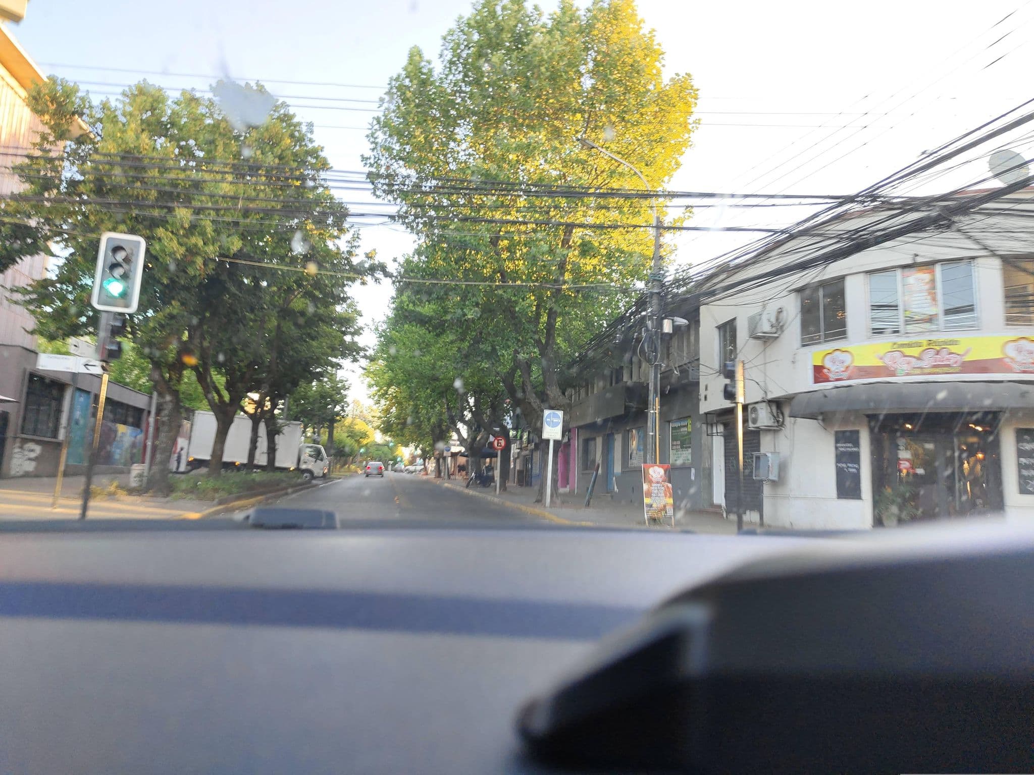 Street view near Hotel Santa María, Los Ángeles — © Kaart_Local (CC BY-SA · Mapillary)