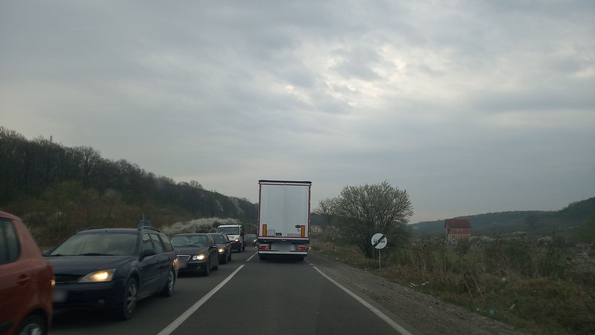 Street view near Casa Roua, Cordău — © tavi (CC BY-SA · Mapillary)