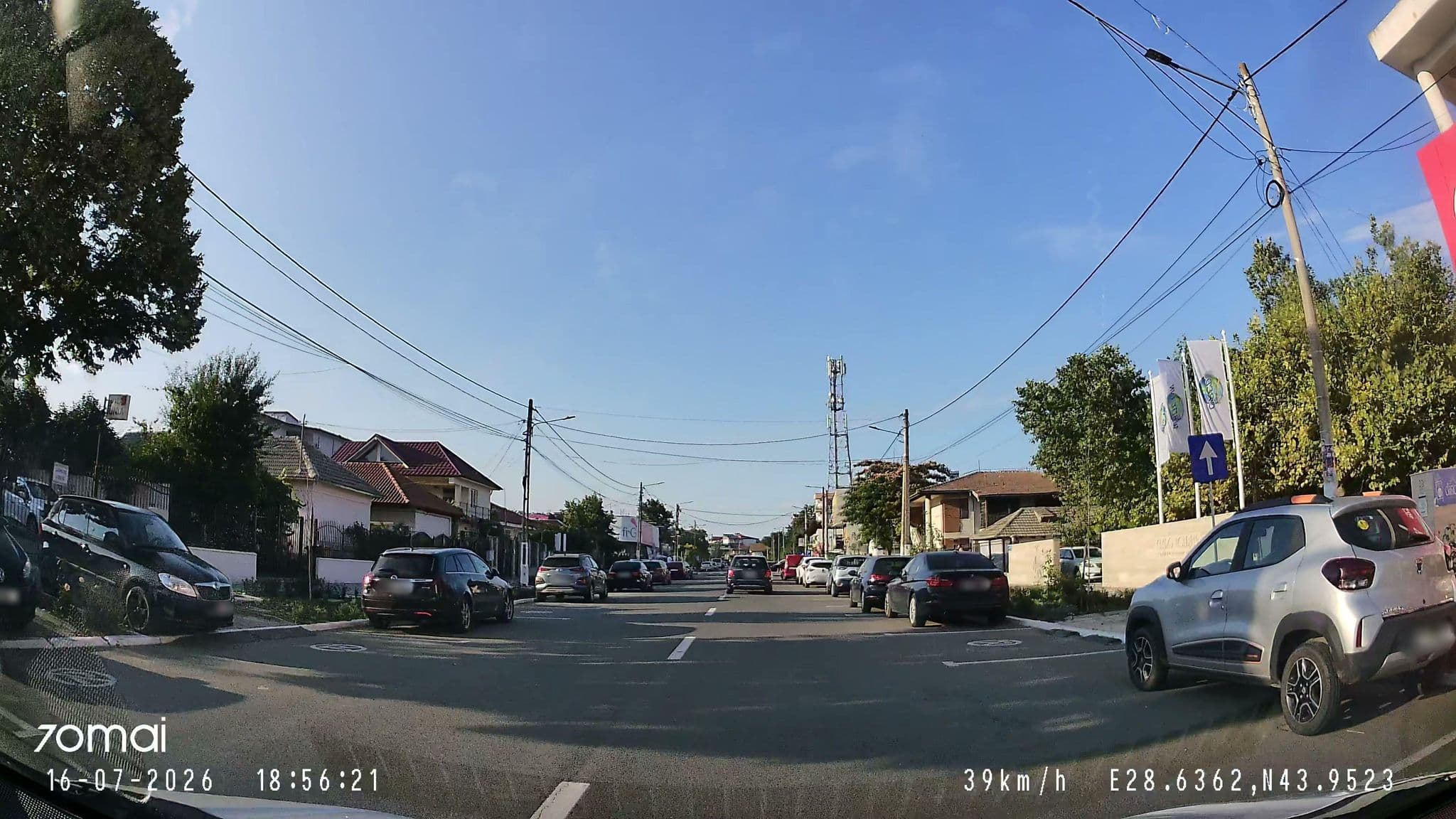 Street view near WHITE INN, Costineşti
