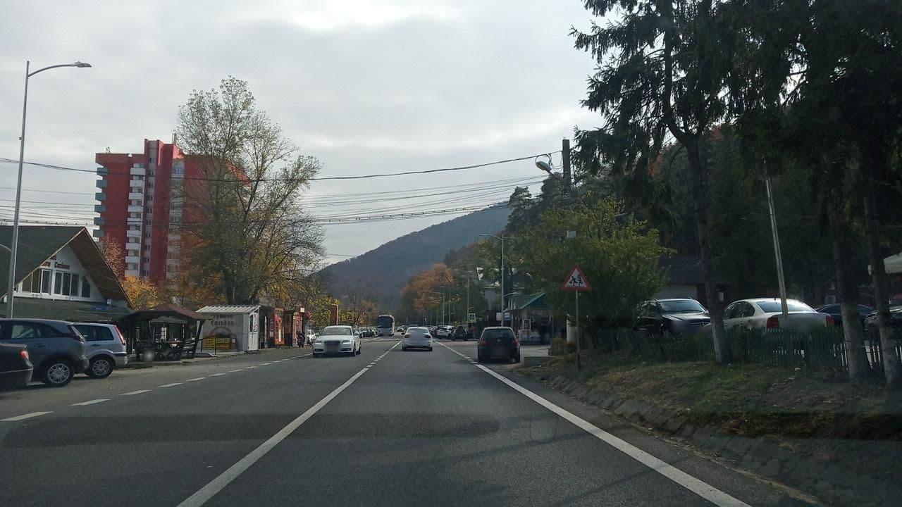 Street view near Pensiunea Bogdan, Jiblea Veche — © tavi (CC BY-SA · Mapillary)