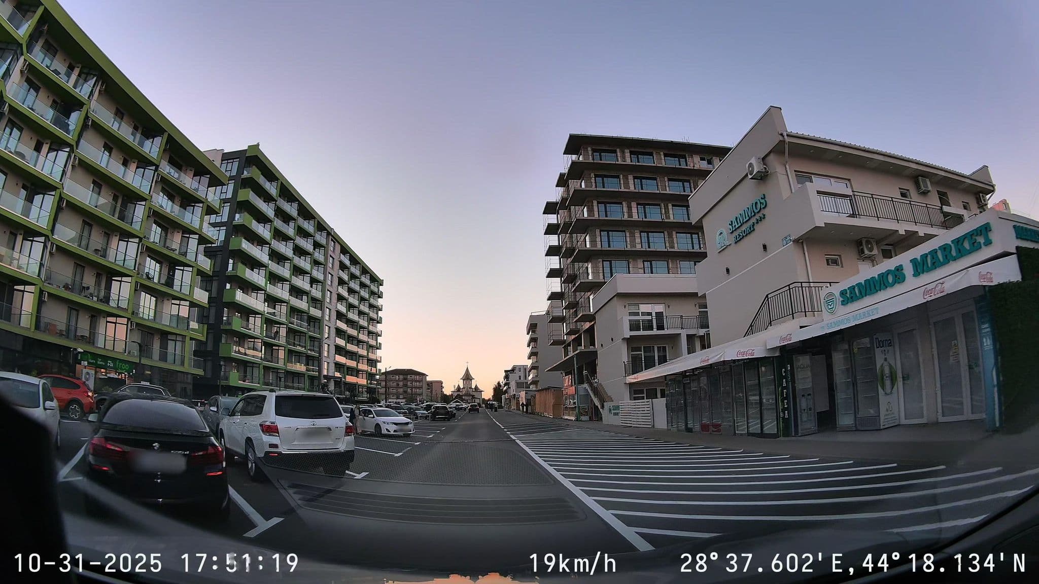 Street view near Sammos Beach Resort, Mamaia-Sat — © edjone (CC BY-SA · Mapillary)