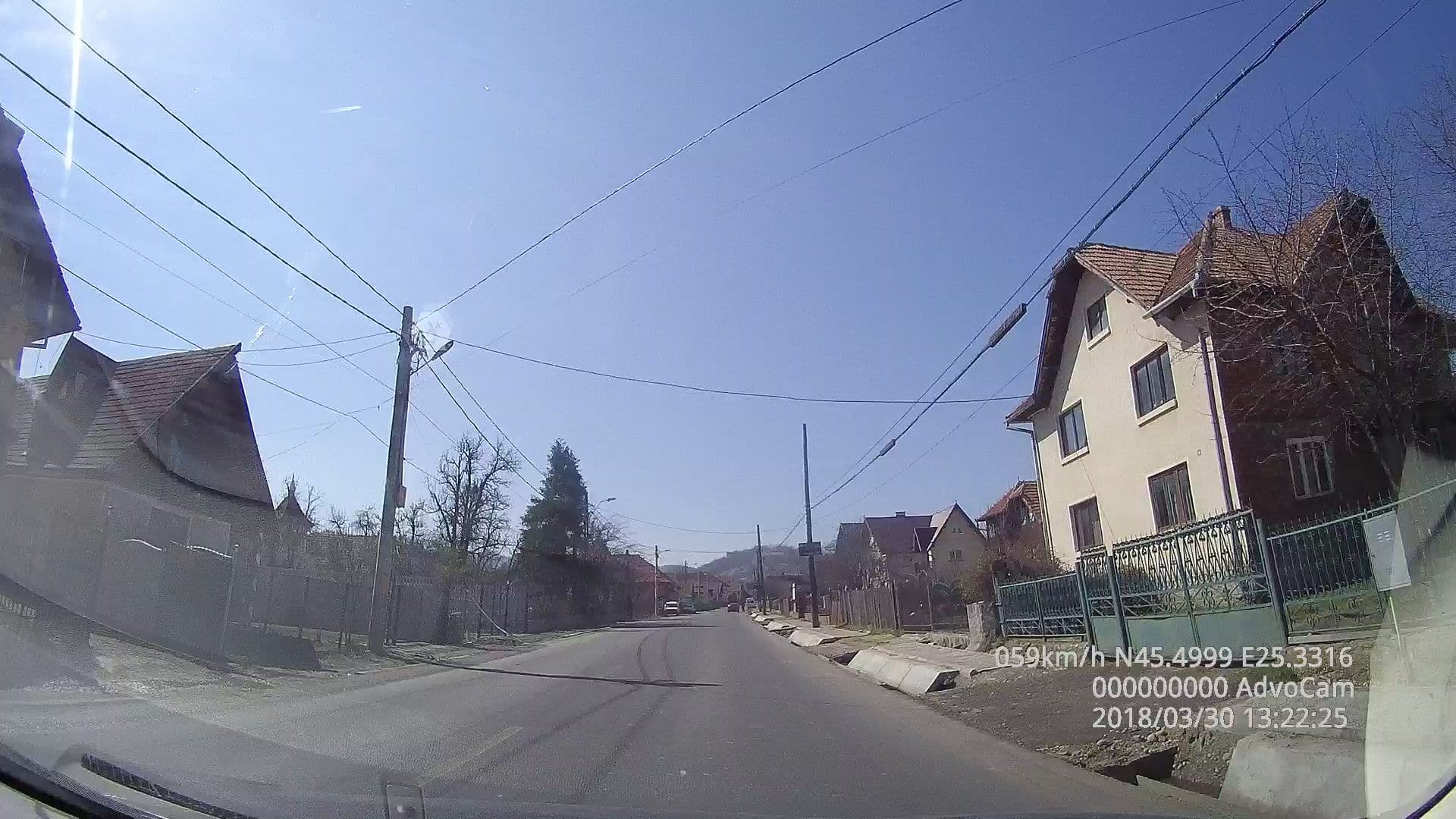 Street view near Casa Șpicheru, Moieciu de Jos — © tavi (CC BY-SA · Mapillary)