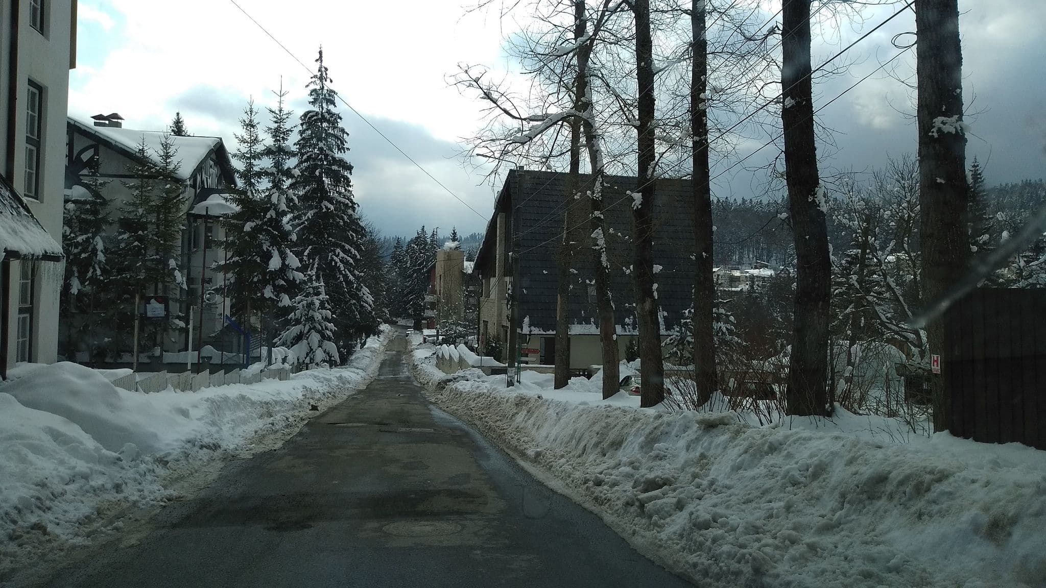 Street view near Mountain Breeze Predeal, Predeal