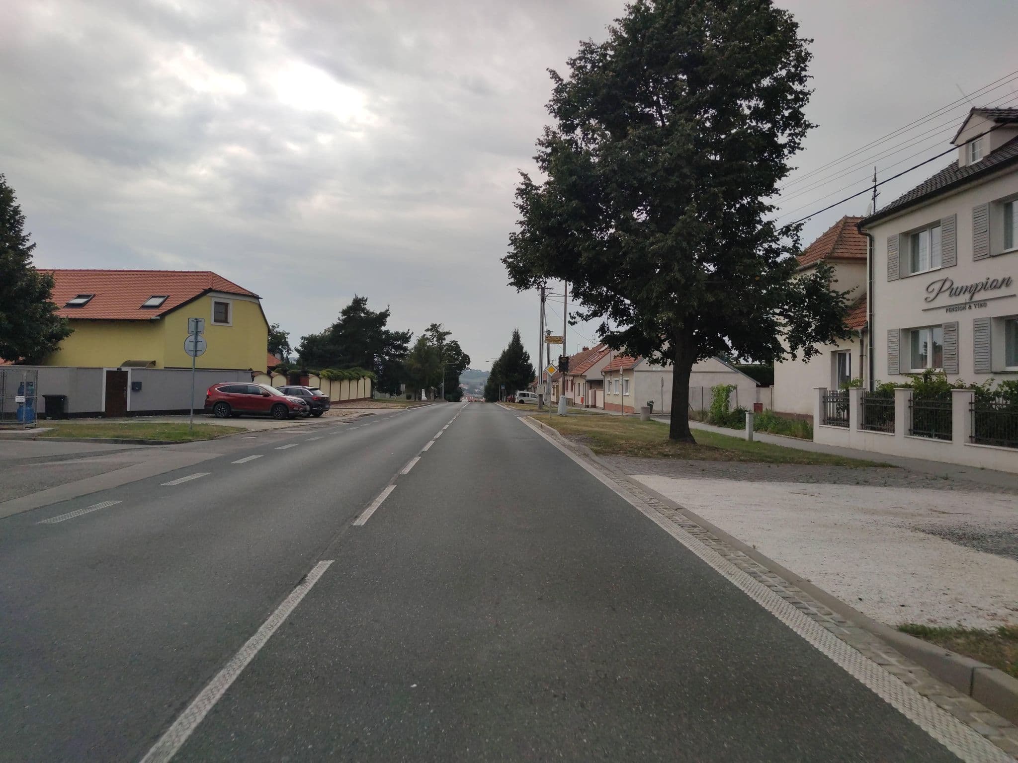 Street view near Penzion Pumpion, Valtice — © martinpoljak (CC BY-SA · Mapillary)