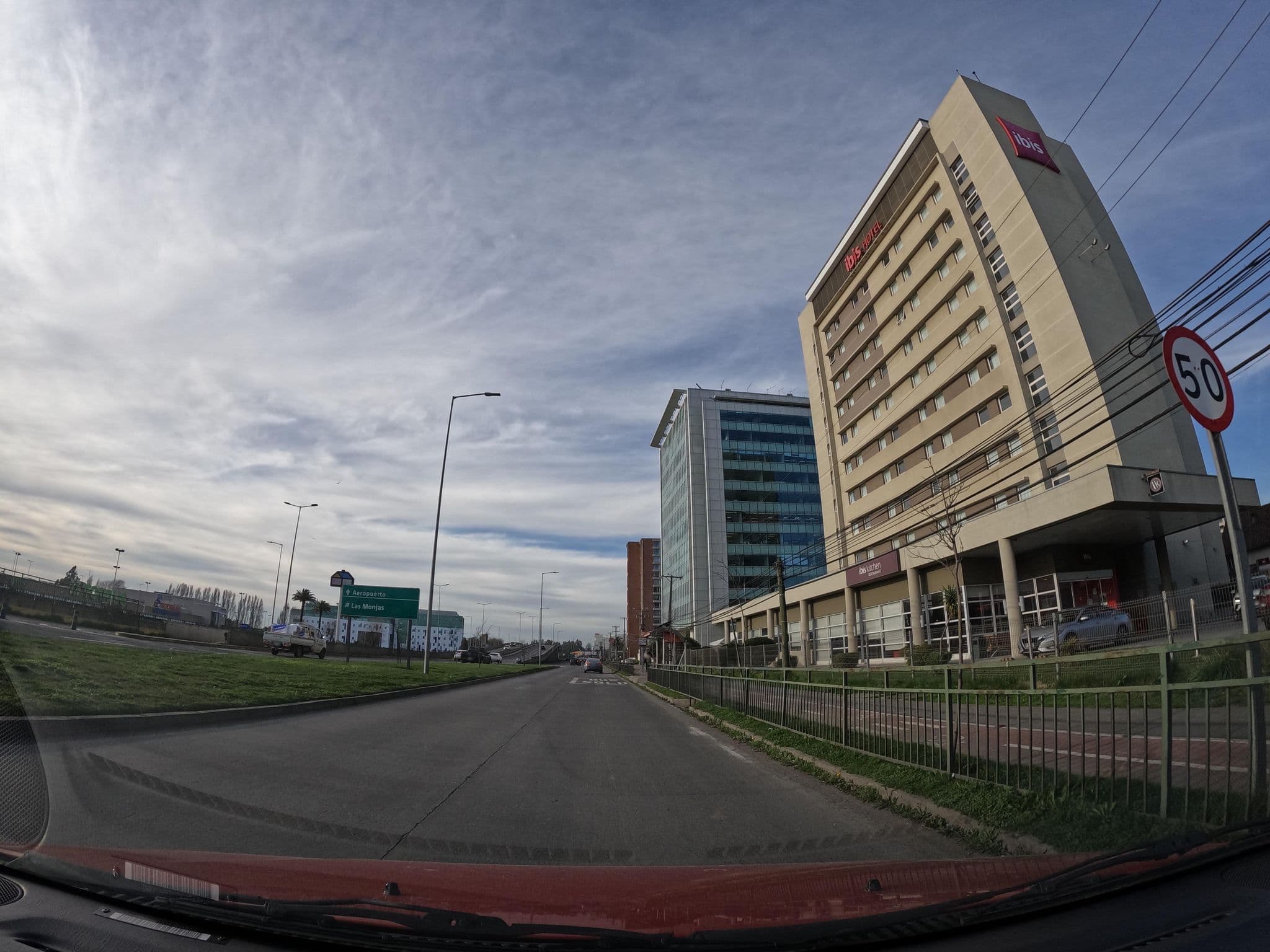 Street view near Ibis Hotel, Hualpén — © Kaart_Local (CC BY-SA · Mapillary)