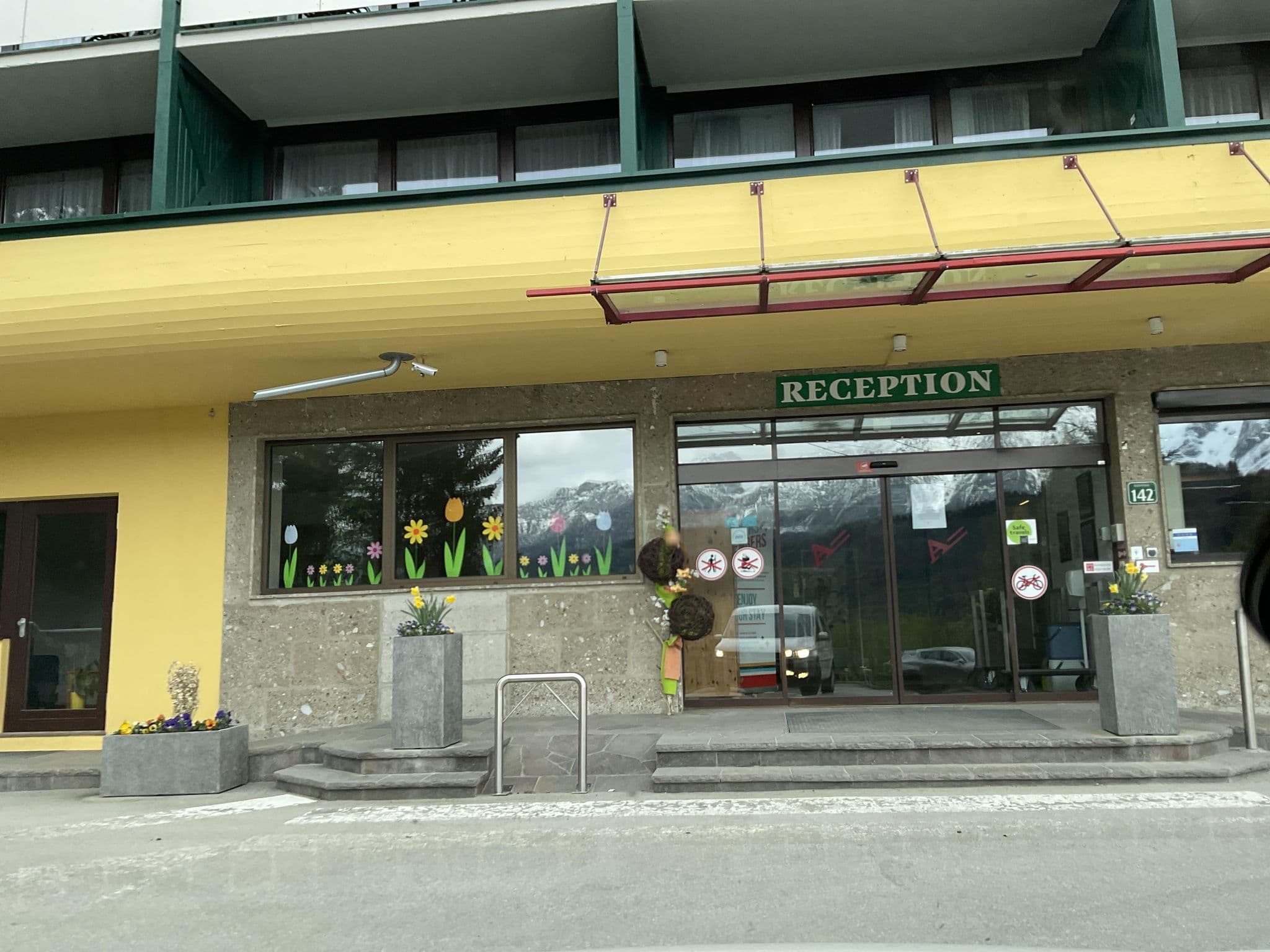 Street view near Alpine Club, Schladming