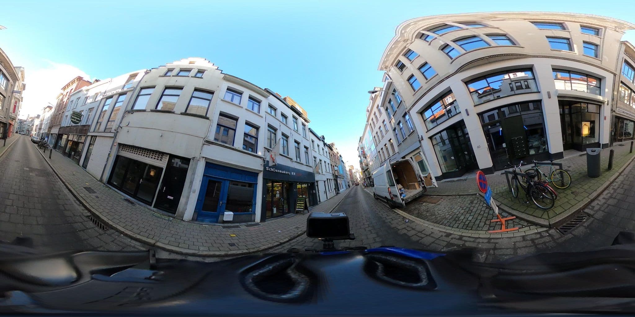 Street view near Modern Cozy Studio With Backyard, Antwerp — © konink360 (CC BY-SA · Mapillary)