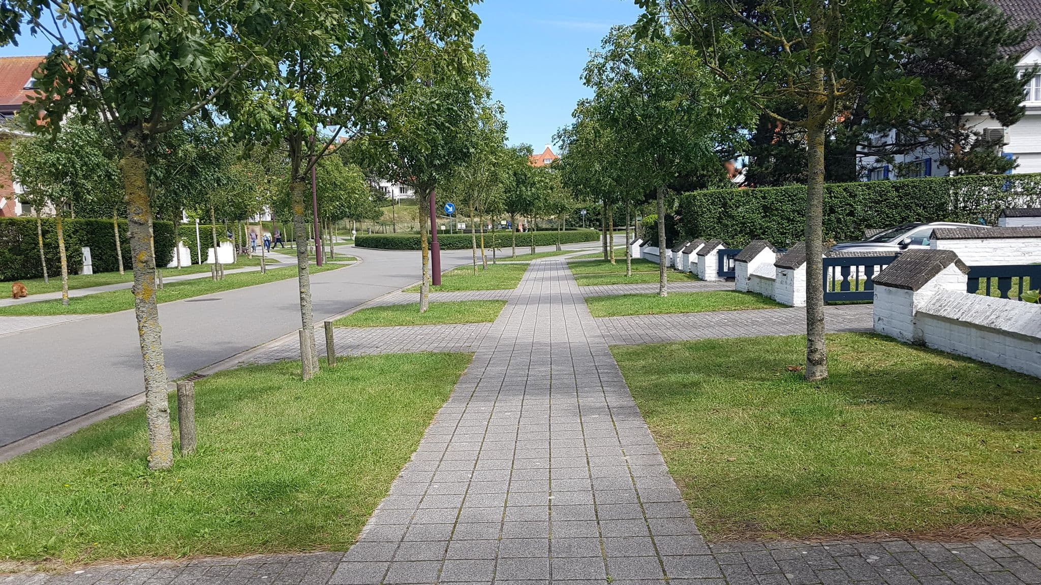 Street view near Bed & Breakfast Zonnehuis De Haan, De Haan — © dsmm (CC BY-SA · Mapillary)