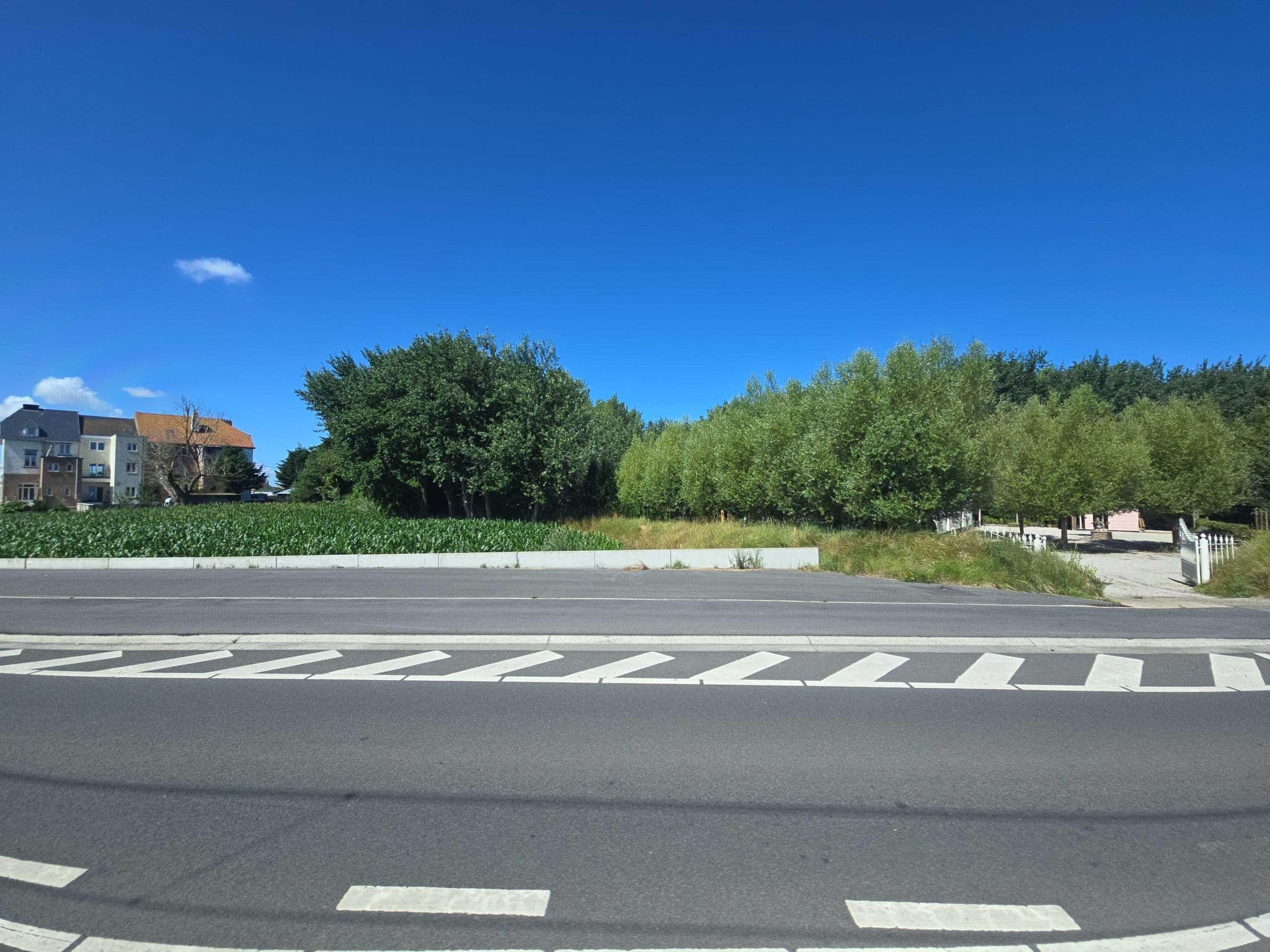 Street view near Chambres d'Hôtes, Lombardsijde — © filipc (CC BY-SA · Mapillary)