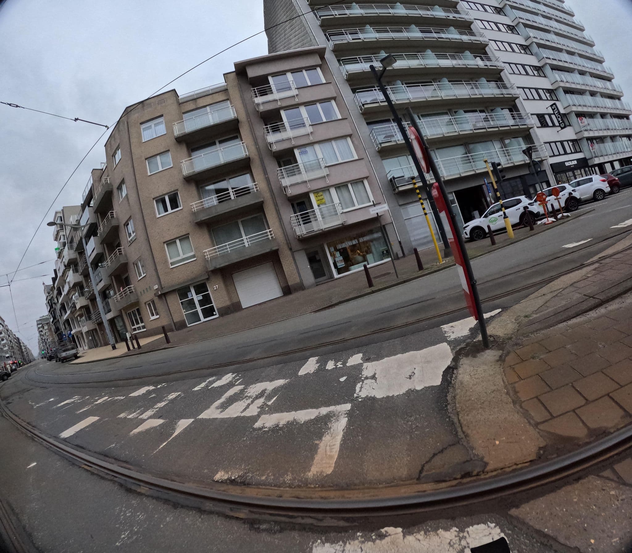 Street view near C-Hotels Excelsior, Middelkerke — © filipc (CC BY-SA · Mapillary)