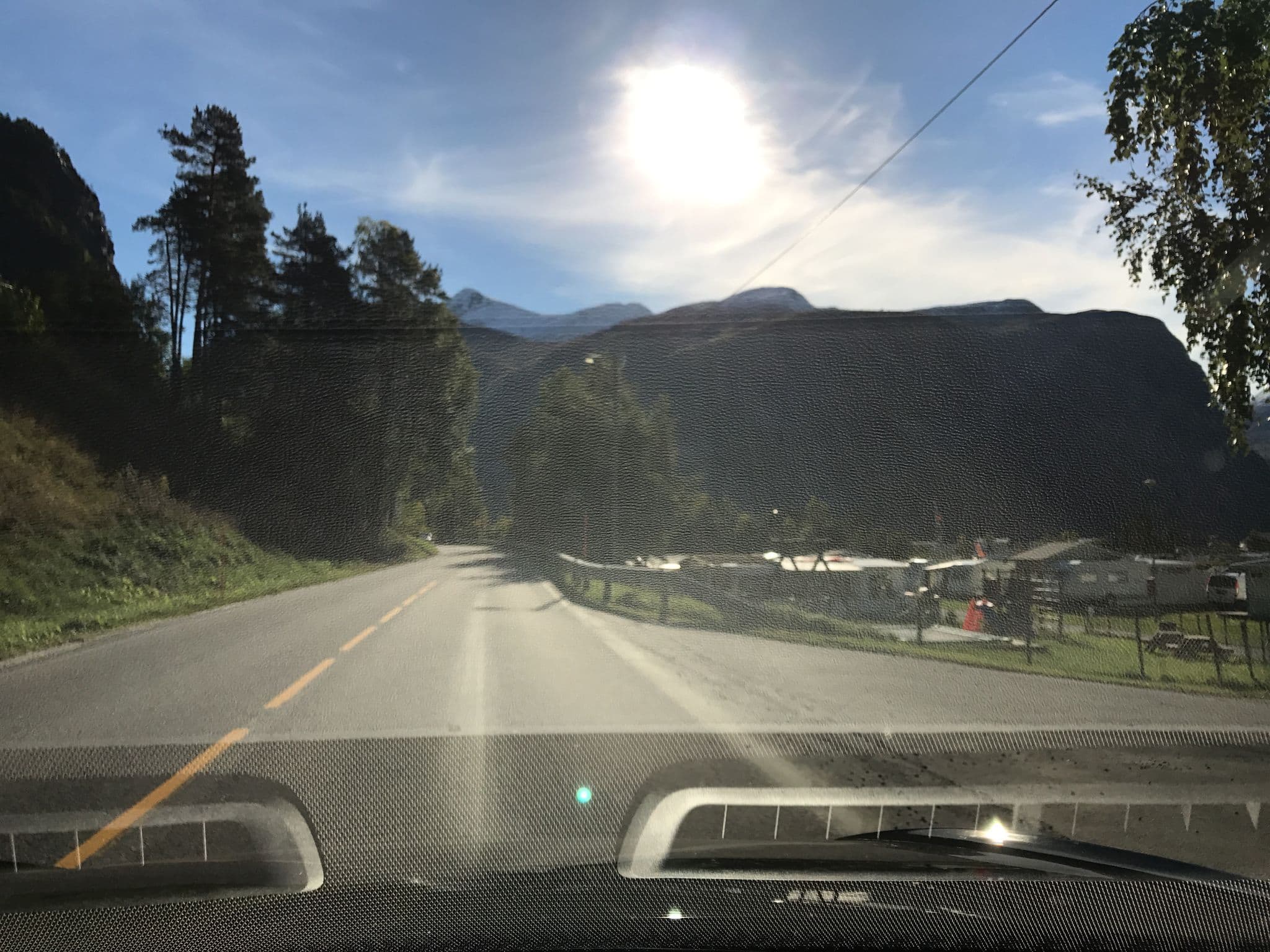Street view near Elvebakken Camping, Stranda — © derzornigemarkus (CC BY-SA · Mapillary)