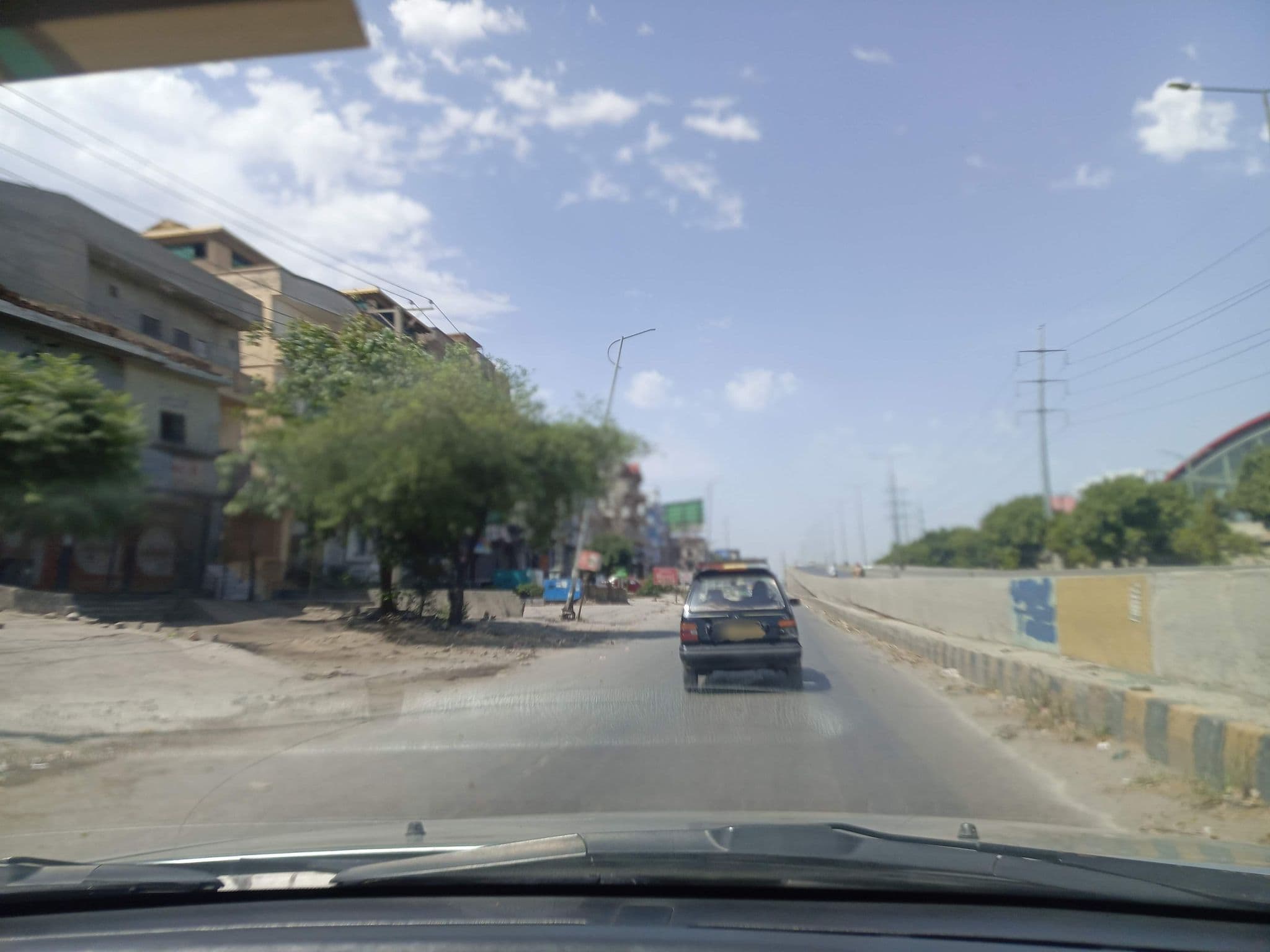 Street view near Hotel Continental, Islamabad, Rawalpindi — © potato12 (CC BY-SA · Mapillary)
