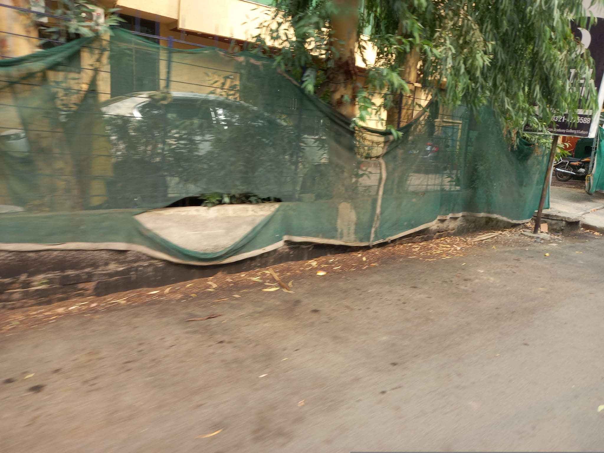 Street view near Premier Inn Gulberg Lahore, Lahore — © hamzajutt (CC BY-SA · Mapillary)