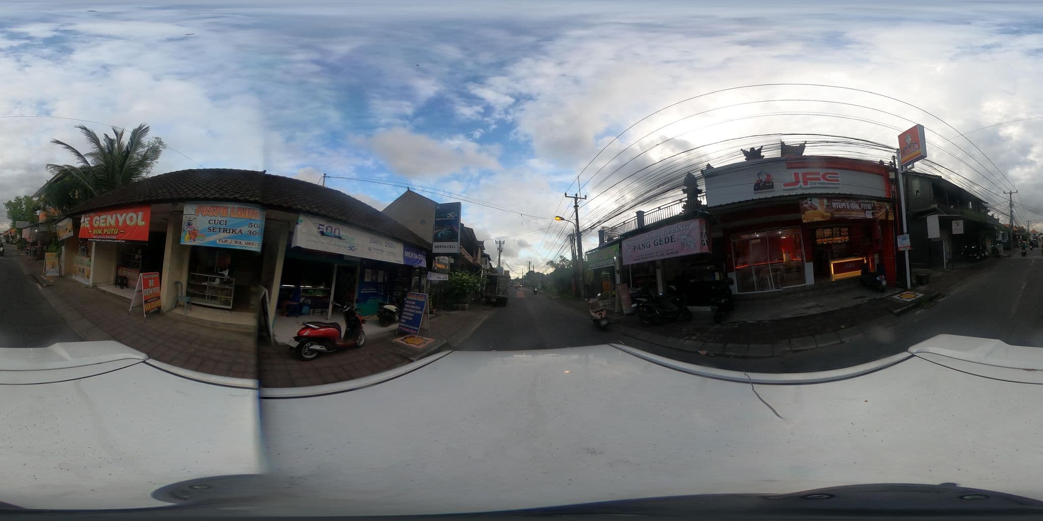 Street view near Monarch Bali Dalung, Kuta-Bali, Dalung — © Kaart---360 (CC BY-SA · Mapillary)
