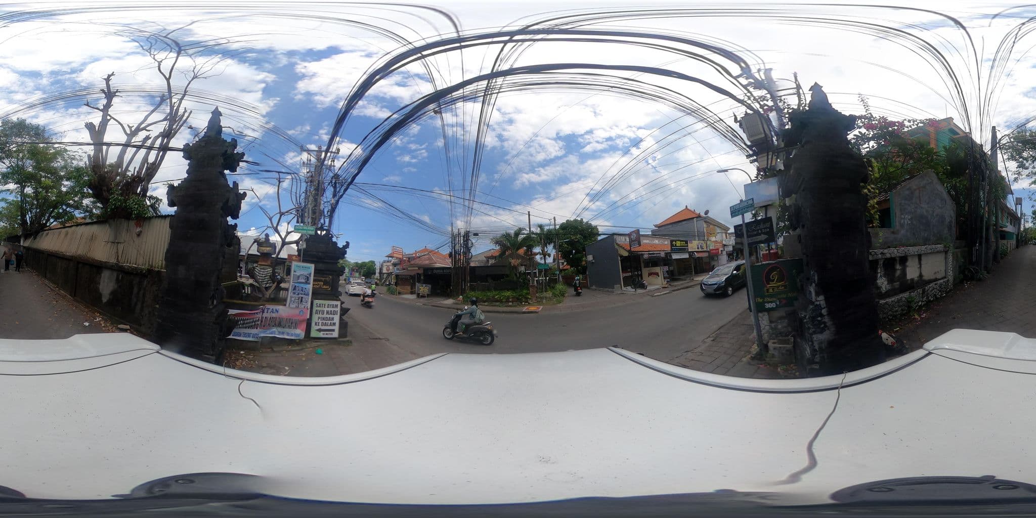 Street view near Easton Hotel, Kuta — © Kaart---360 (CC BY-SA · Mapillary)