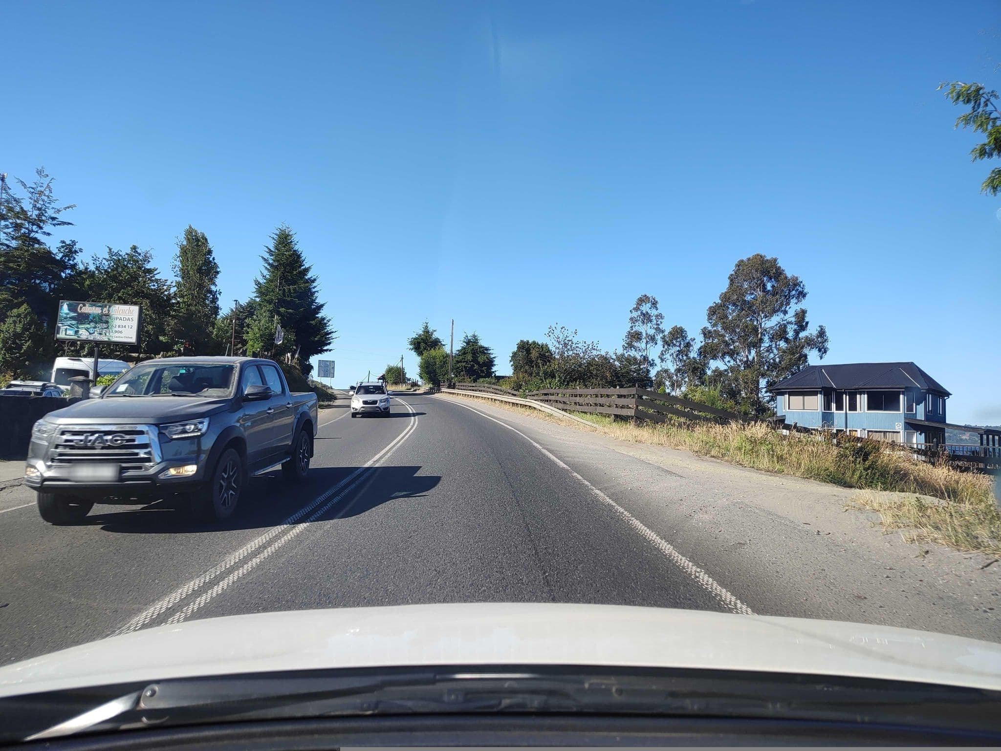 Street view near El Caleuche, Castro — © andresduhour (CC BY-SA · Mapillary)
